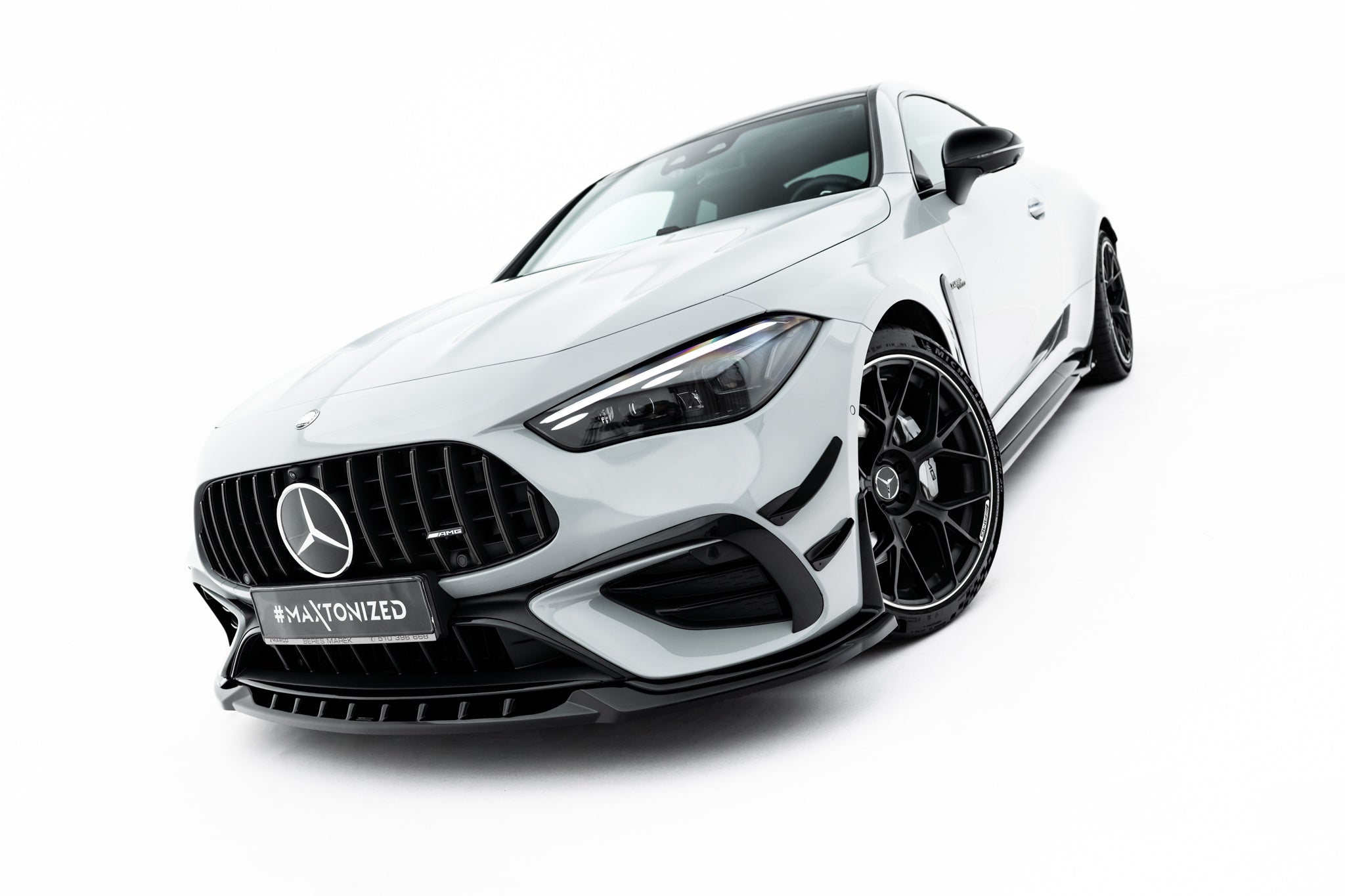 Maxton Design Street+ Spoilerlippe Front Ansatz passend für Mercedes-AMG CLE 53 Aero C236 schwarz Hochglanz