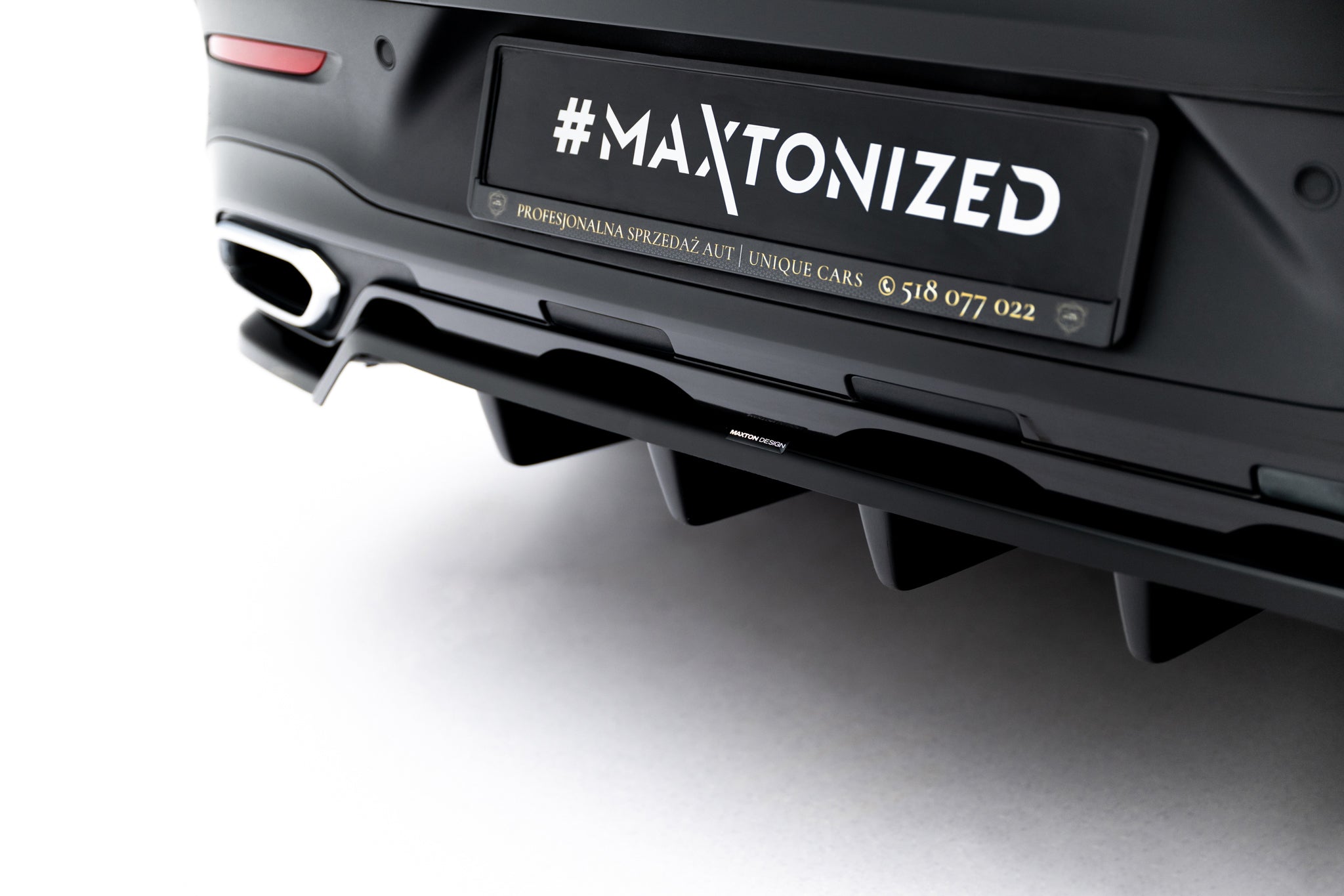 Maxton Design Street+ Mittlerer Diffusor RACE passend für Mercedes-Benz GLC Coupe C254 schwarz Hochglanz