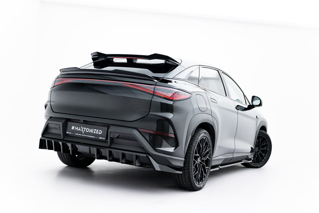 Maxton Design Street+ Mittlerer Diffusor RACE passend für BYD Sealion 7 Mk1 schwarz Hochglanz