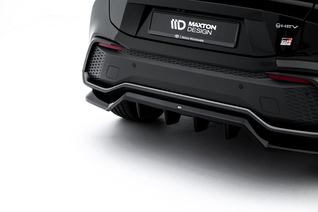 Maxton Design Street+ Mittlerer Diffusor RACE passend für Toyota C-HR Mk2 schwarz Hochglanz