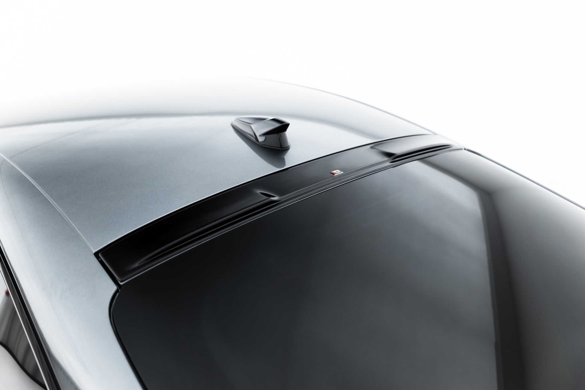 Maxton Design Heckscheiben Spoiler passend für Audi A5 S-Line / S5 Limousine B10 schwarz Hochglanz