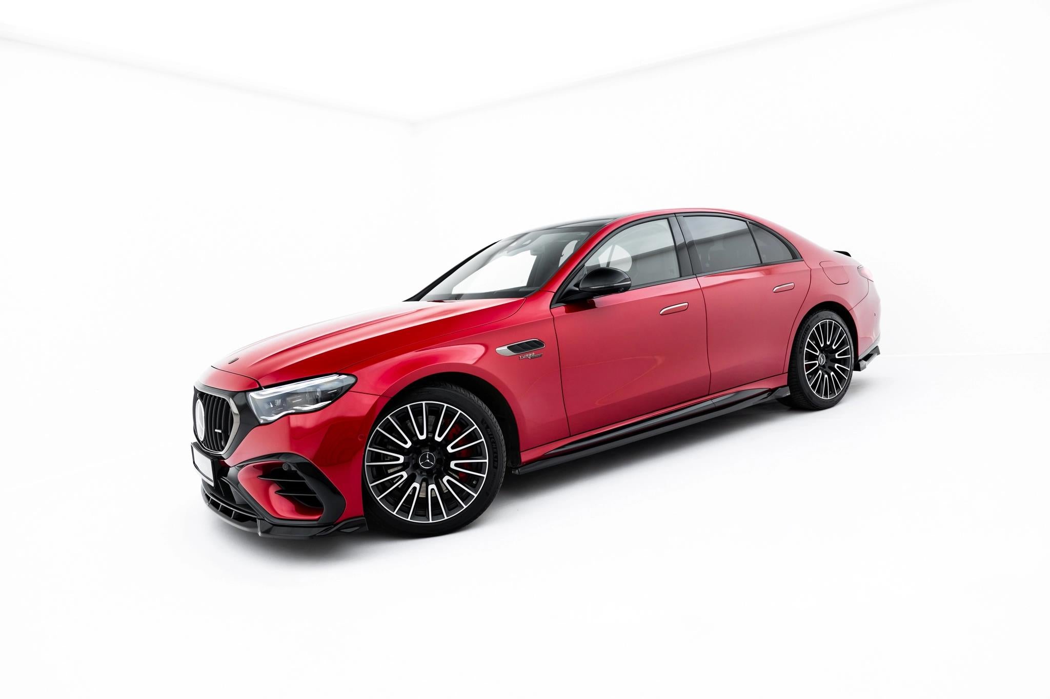 Maxton Design Street+ Seitenschweller Leisten passend für Mercedes-AMG E53 Limousine / Kombi W214 schwarz Hochglanz