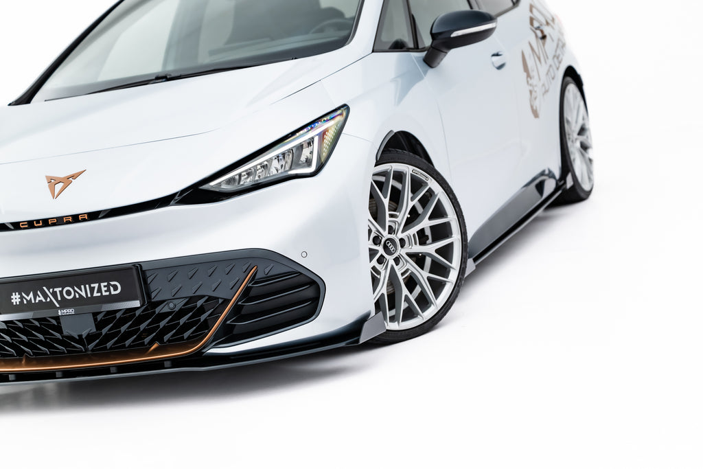 Maxton Design Front Stoßstange Flaps passend für Flaps Cupra Born Mk1 schwarz Hochglanz