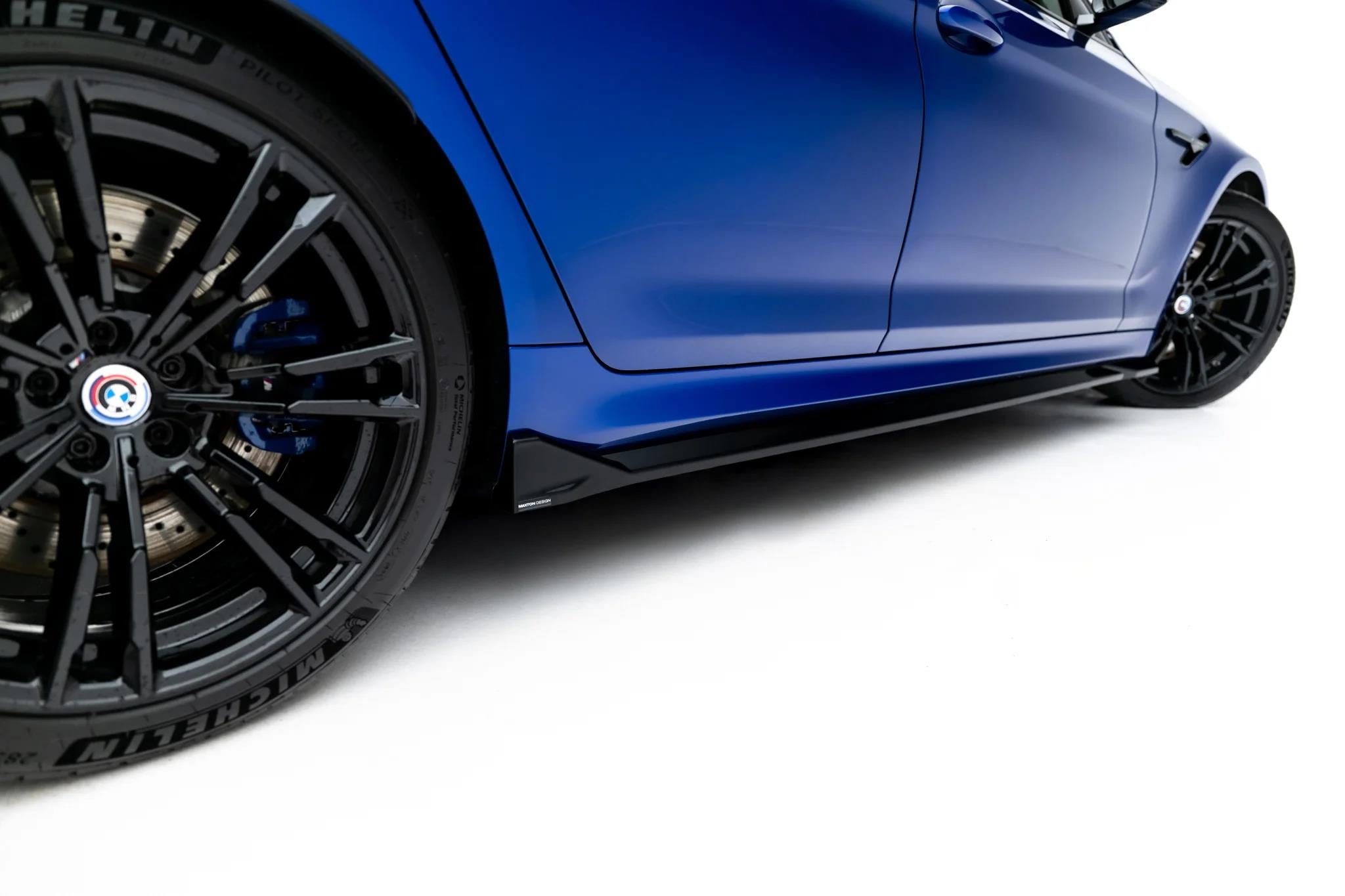 Maxton Design Street+ Seitenschweller Leisten V.2 passend für BMW M5 F90 schwarz Hochglanz