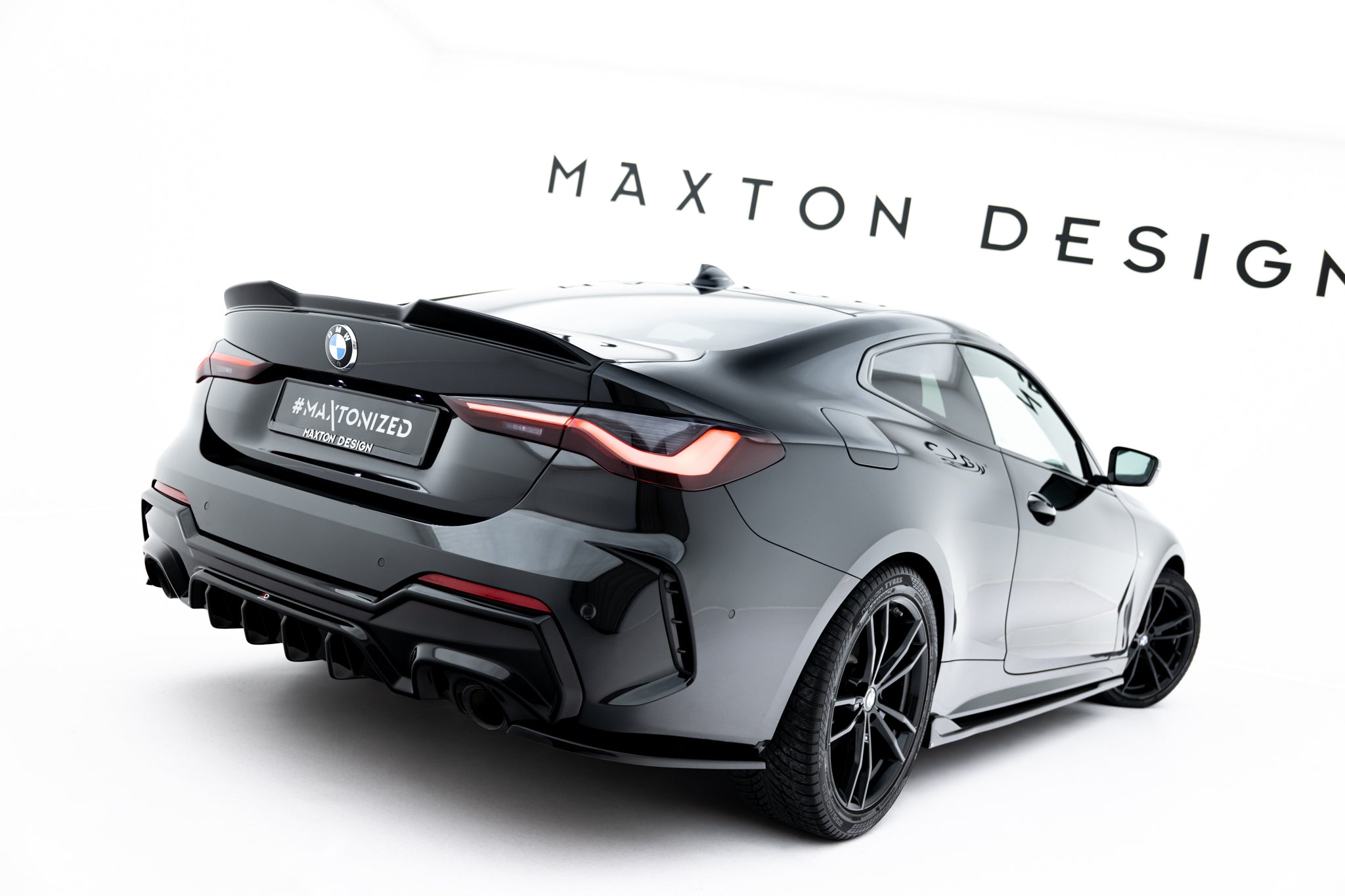 Maxton Design Heck Ansatz Flaps Diffusor V.7 passend für BMW 4er M-Paket G22 / G23 / G22 Facelift / G23 Facelift schwarz Hochglanz