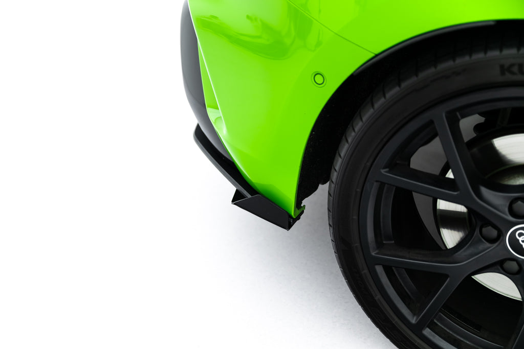 Maxton Design Street Pro Heckschürze + Flaps passend für Audi RS3 Sportback 8Y Facelift schwarz Hochglanz