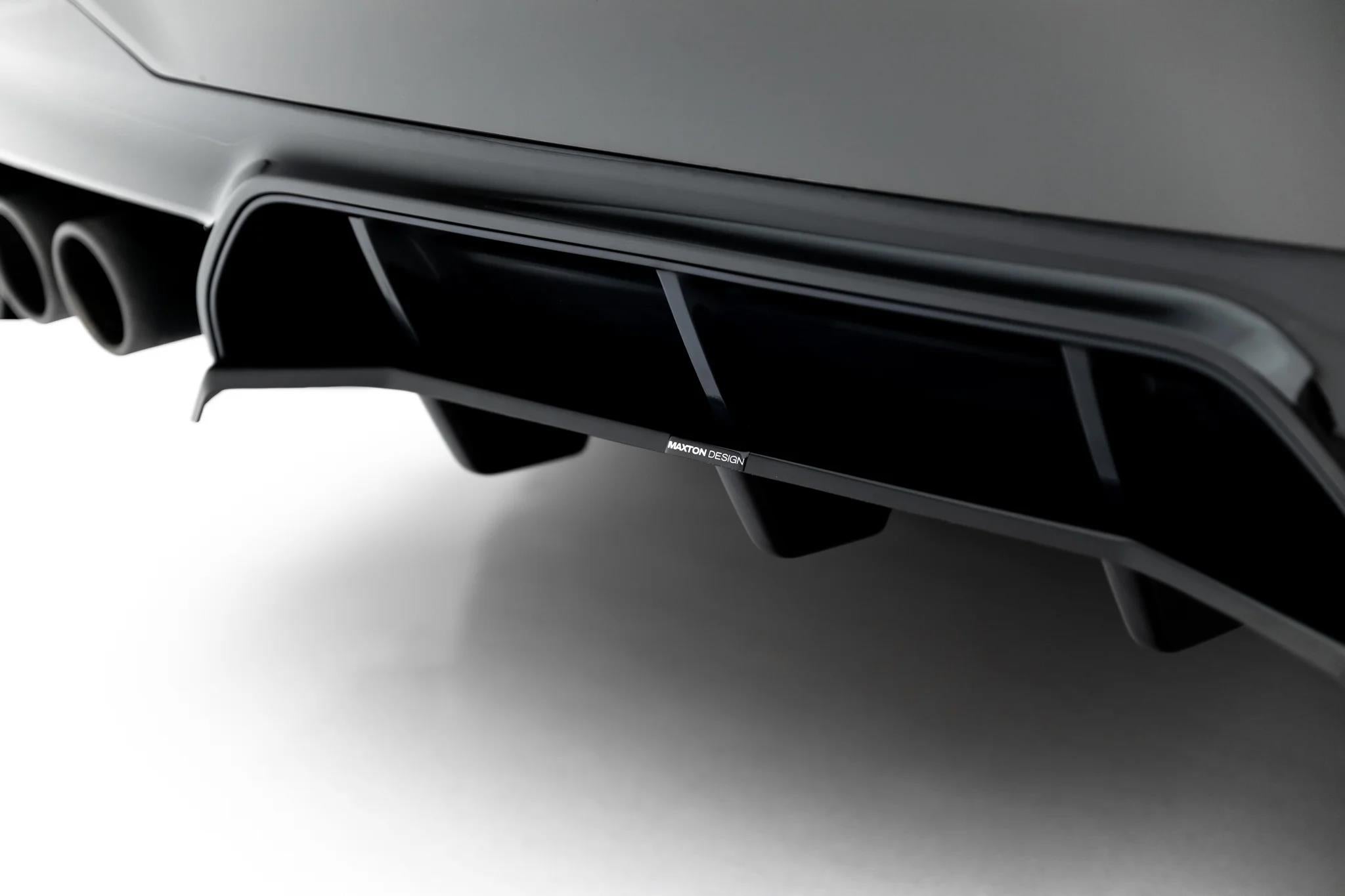 Maxton Design Street+ Mittlerer Diffusor RACE passend für BMW M5 F90 / F90 Facelift schwarz Hochglanz