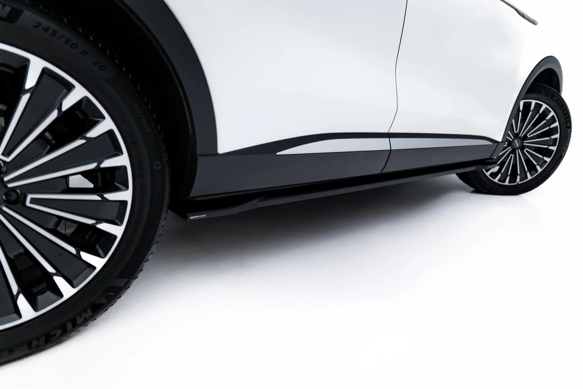 Maxton Design Street+ Seitenschweller Leisten passend für Omoda 9 Mk1 schwarz Hochglanz