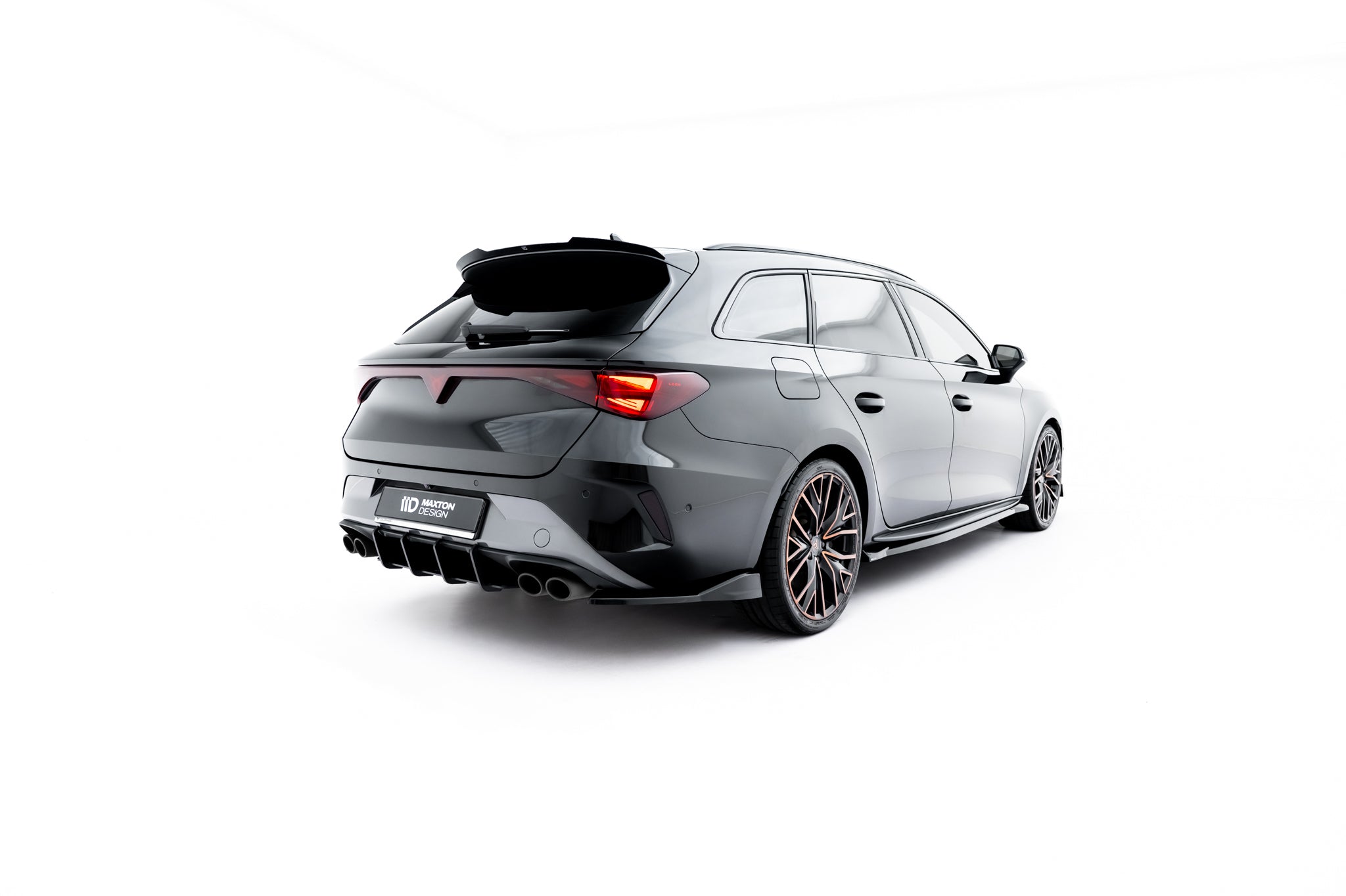 Maxton Design Heck Ansatz Flaps Diffusor V.3 passend für Cupra Leon ST Mk1 Facelift schwarz Hochglanz