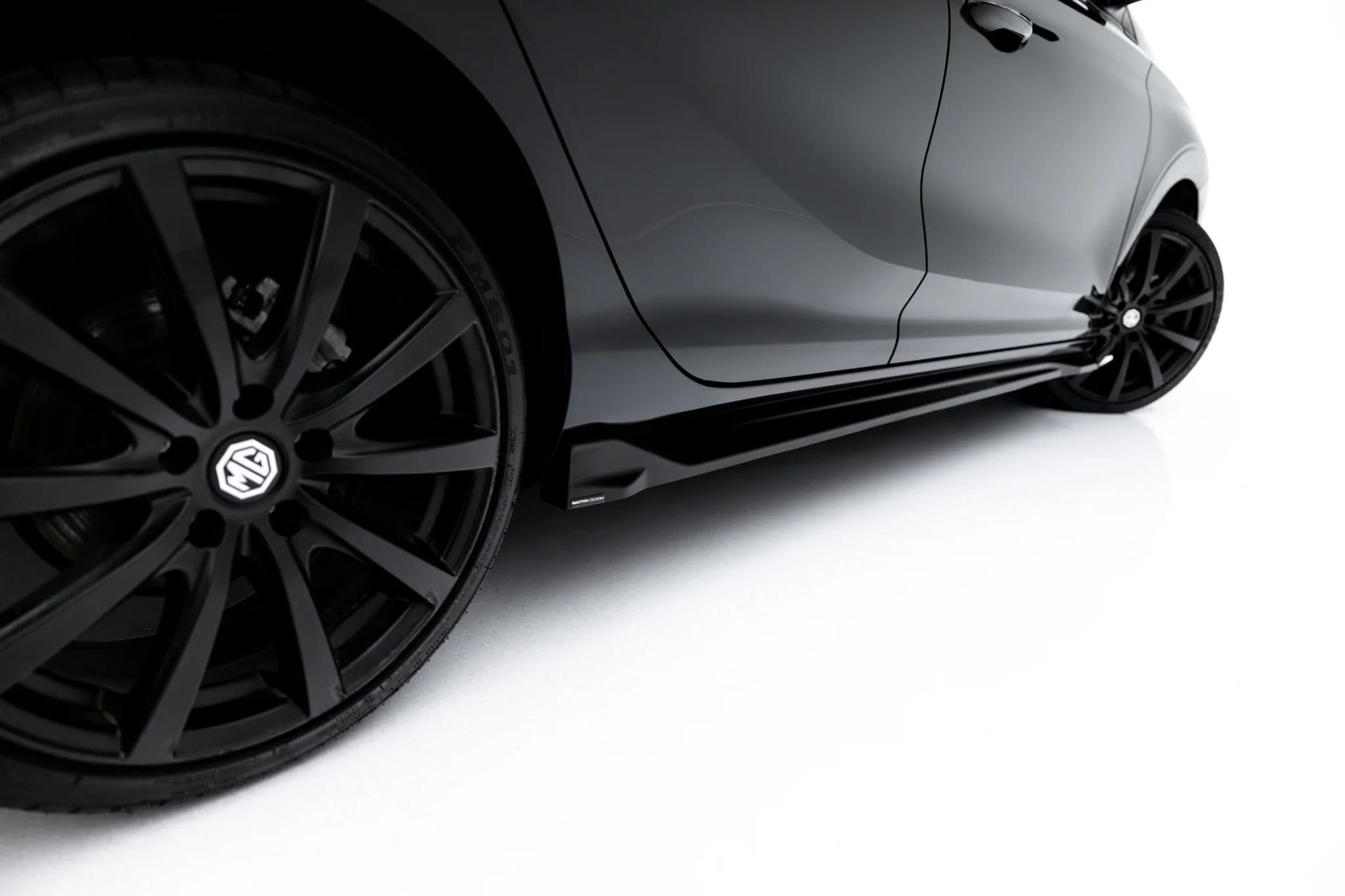 Maxton Design Street+ Seitenschweller Leisten passend für MG 3 Mk1 schwarz Hochglanz