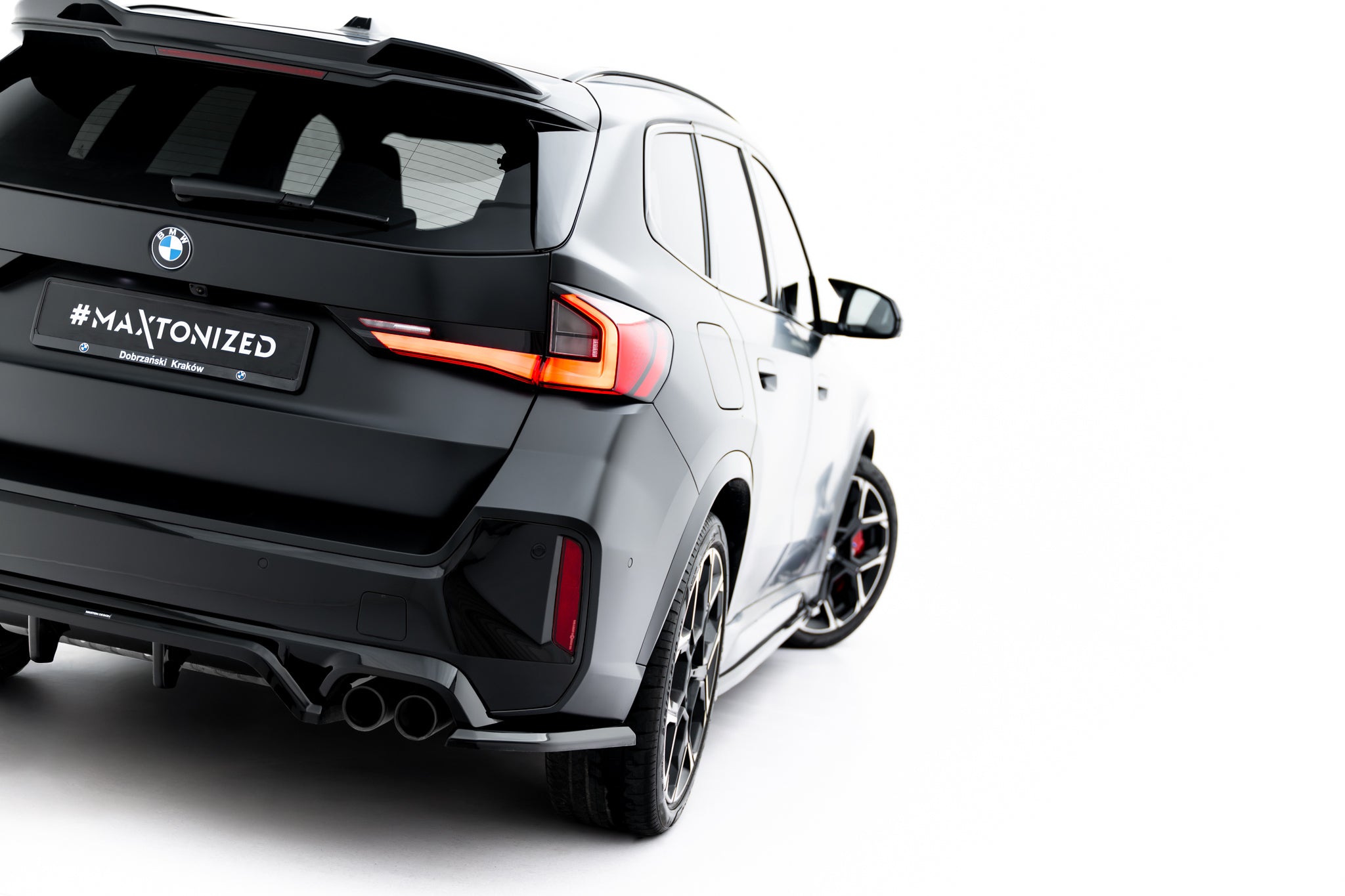 Maxton Design Heck Ansatz Flaps Diffusor passend für BMW X1 M35i U11 schwarz Hochglanz