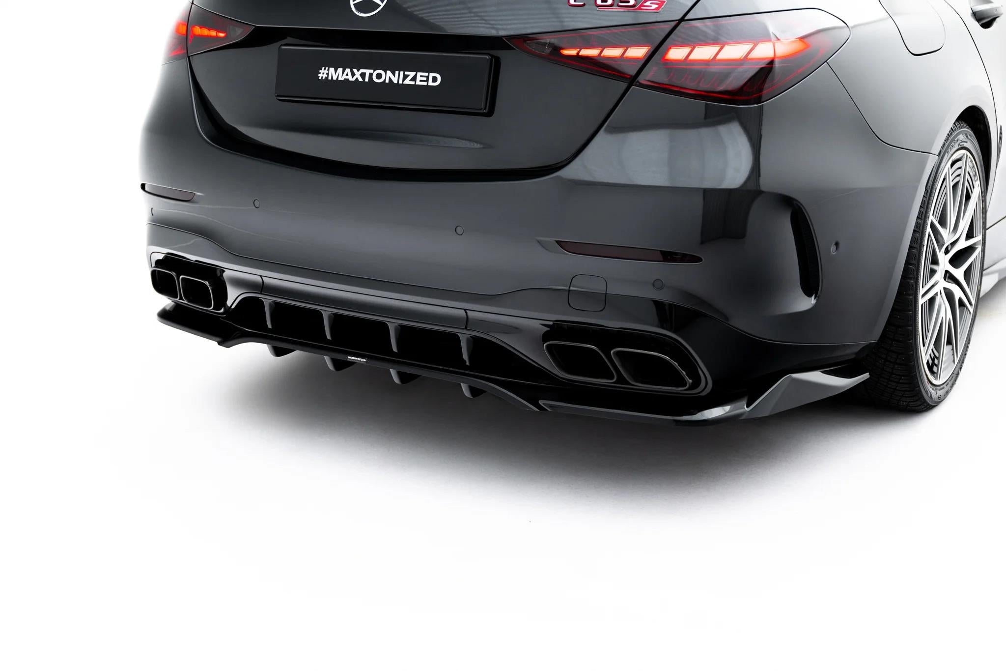 Maxton Design Street+ Mittlerer Diffusor RACE passend für Mercedes-AMG C63 Limousine / Kombi W206 / S206 schwarz Hochglanz