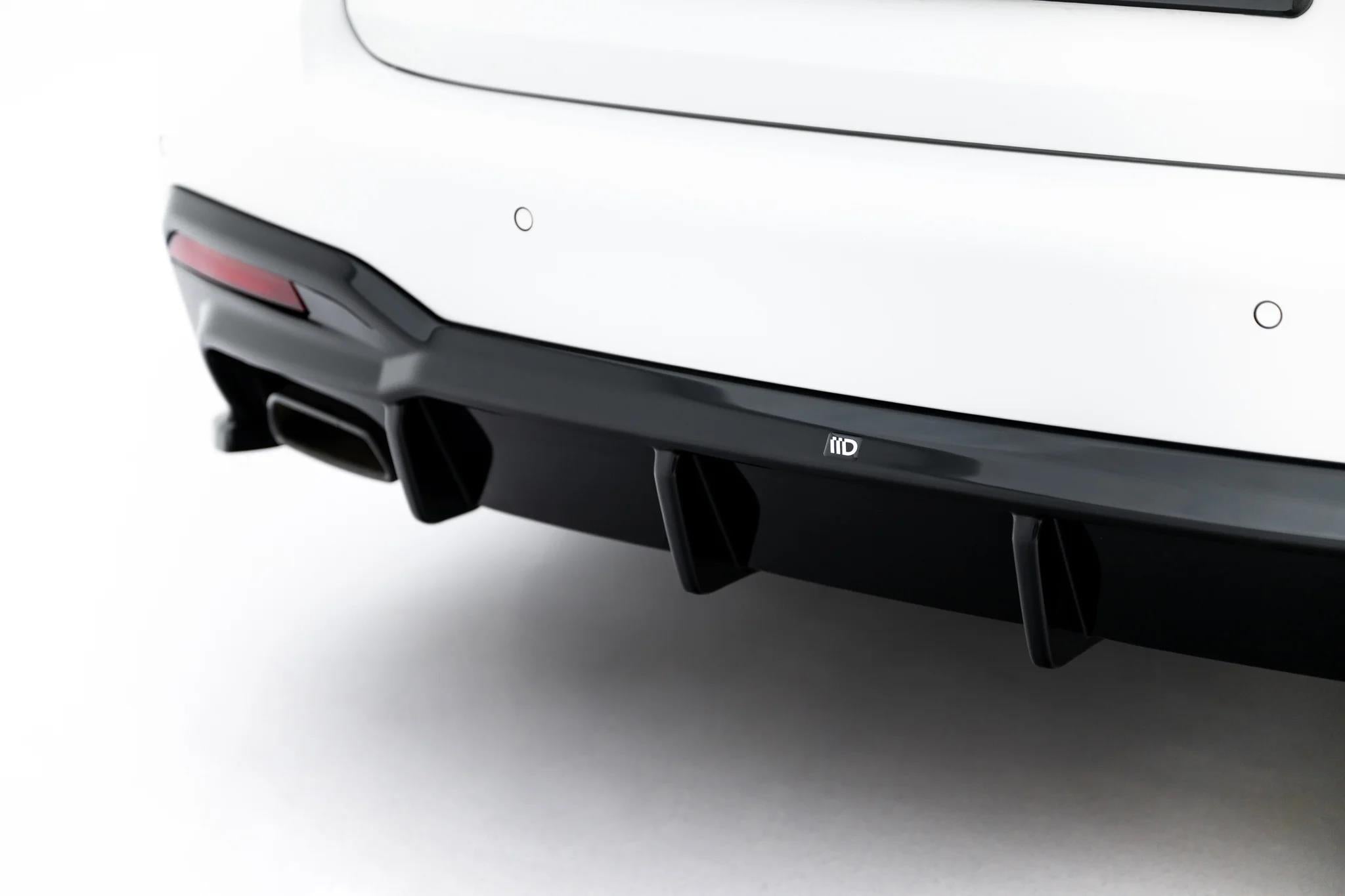 Maxton Design Diffusor Heck Ansatz Passend für Bmw 5er M-Paket Limousine / Touring G30 / G31 / G30 Facelift / G31 Facelift