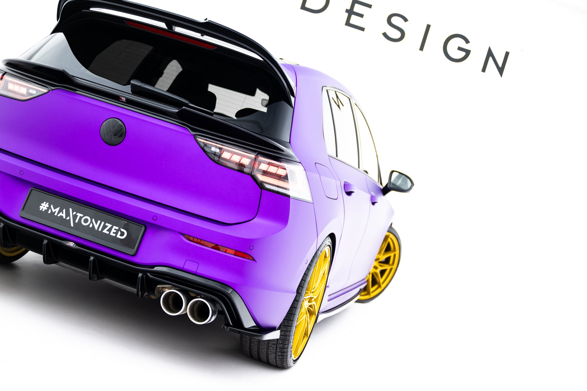 Maxton Design Heck Ansatz Flaps Diffusor V.6 passend für VW Golf R Hatchback Mk8 Facelift schwarz Hochglanz
