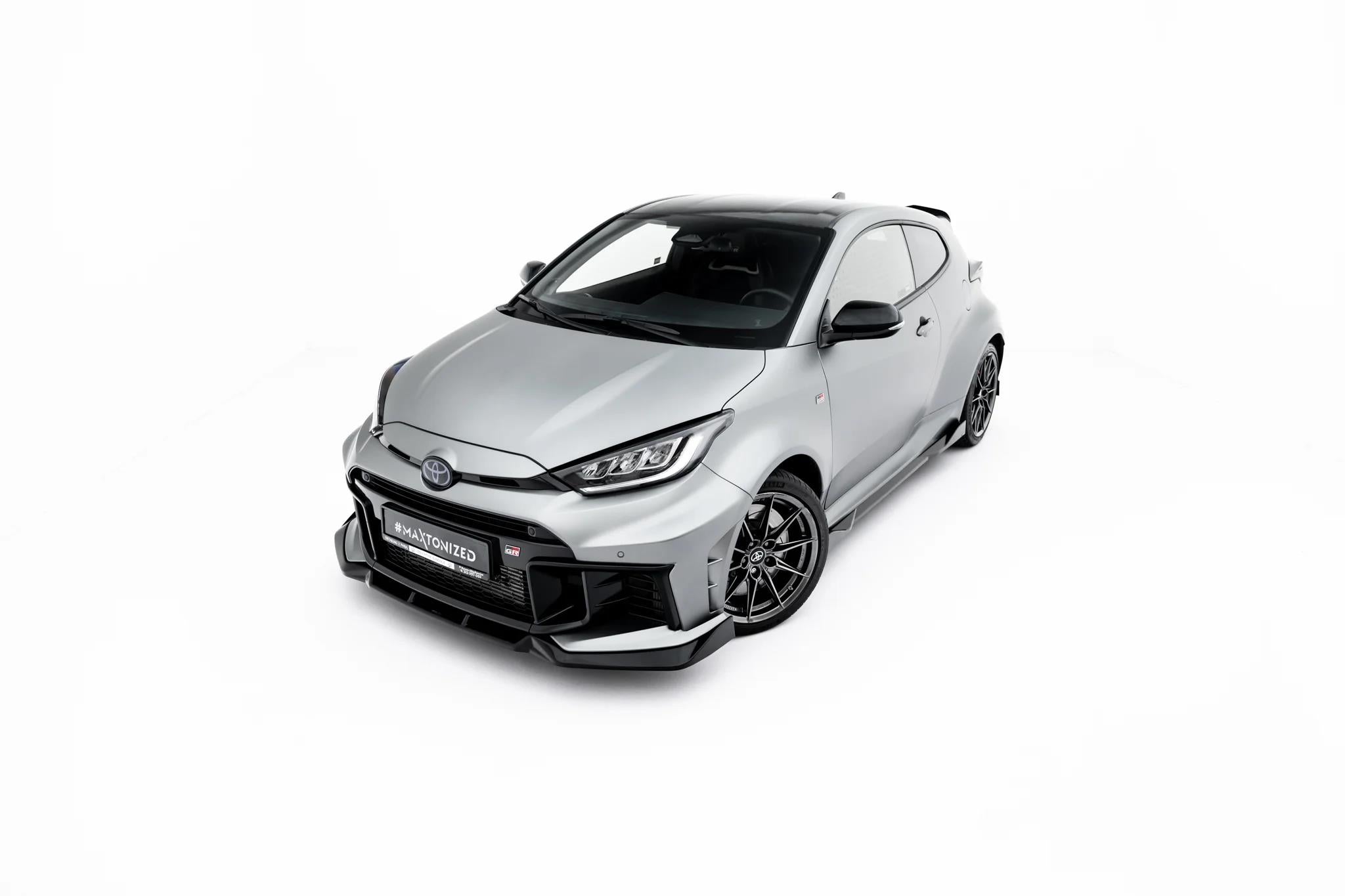 Maxton Design Street+ Spoilerlippe Front Ansatz V.2 passend für Toyota GR Yaris Mk4 Facelift schwarz Hochglanz