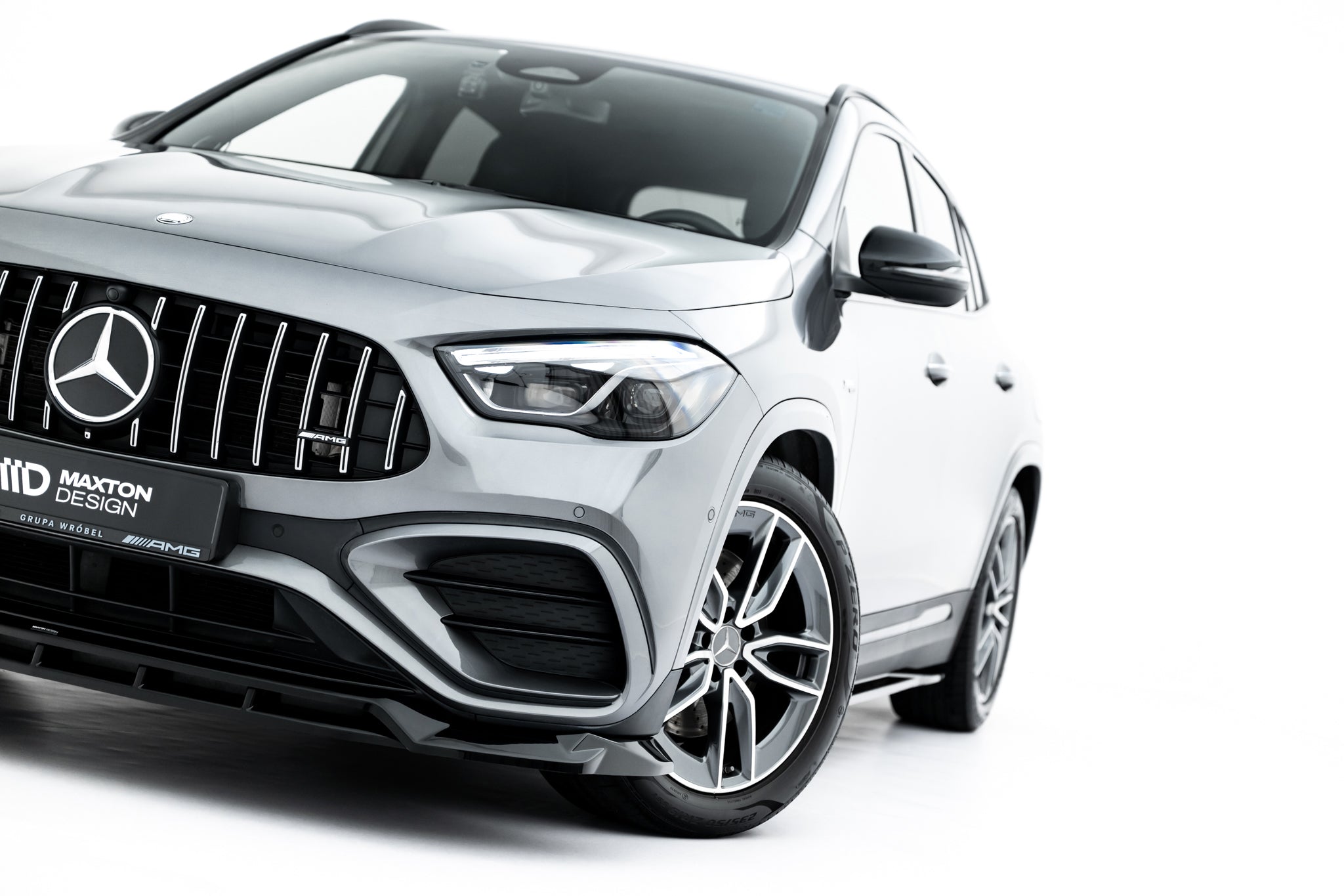 Maxton Design Street+ Spoilerlippe Front Ansatz V.1 passend für Mercedes-AMG GLA 35 H247 Facelift schwarz Hochglanz