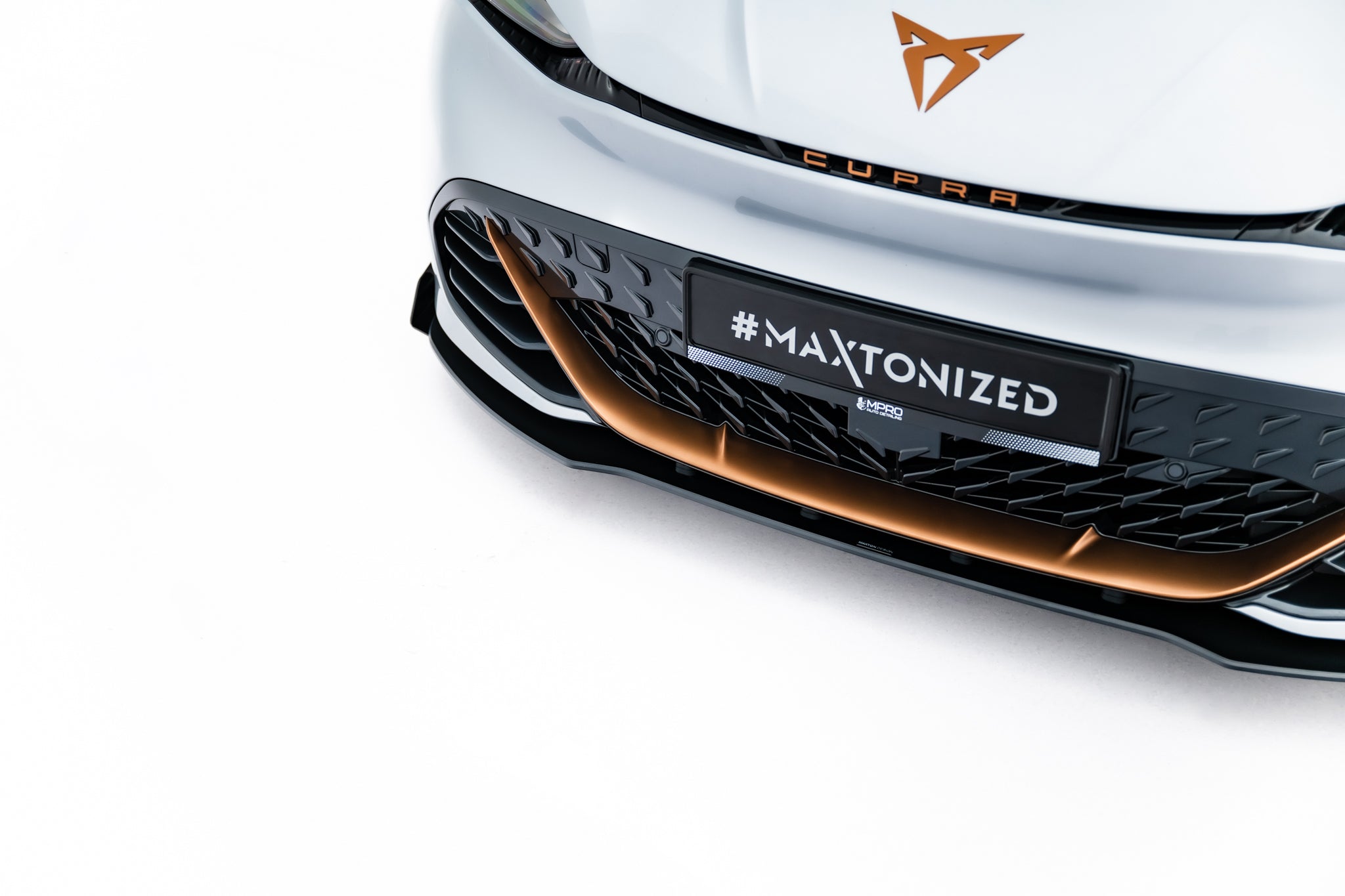 Maxton Design Street Pro Street+ Spoilerlippe Front Ansatz + Flaps passend für Cupra Born Mk1 schwarz Hochglanz