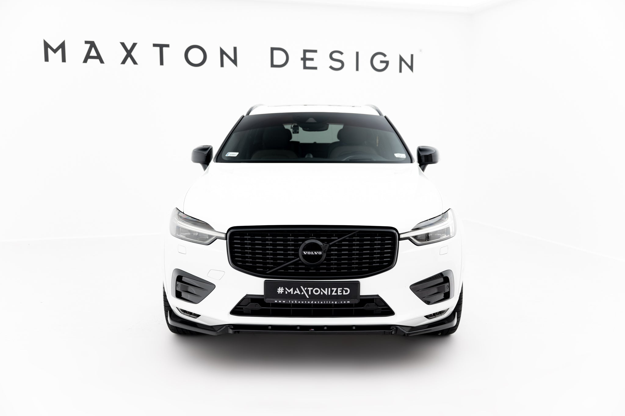 Maxton Design Street+ Spoilerlippe Front Ansatz V.2 passend für Volvo XC60 Mk2 R-Design schwarz Hochglanz