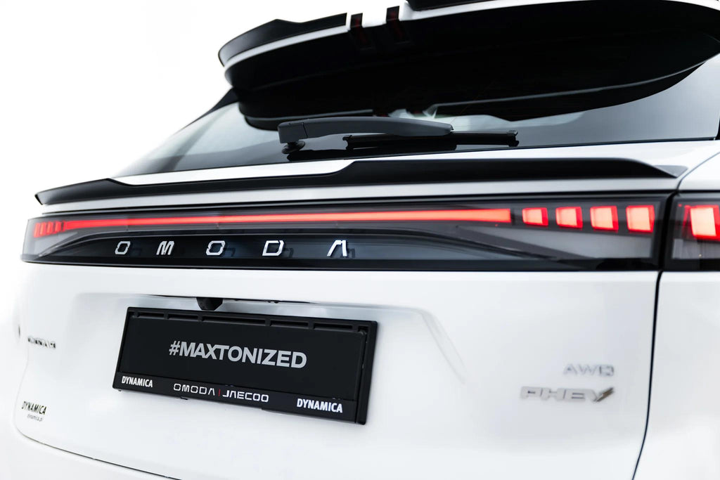 Maxton Design Niedriger Spoiler CAP passend für Omoda 9 Mk1 schwarz Hochglanz
