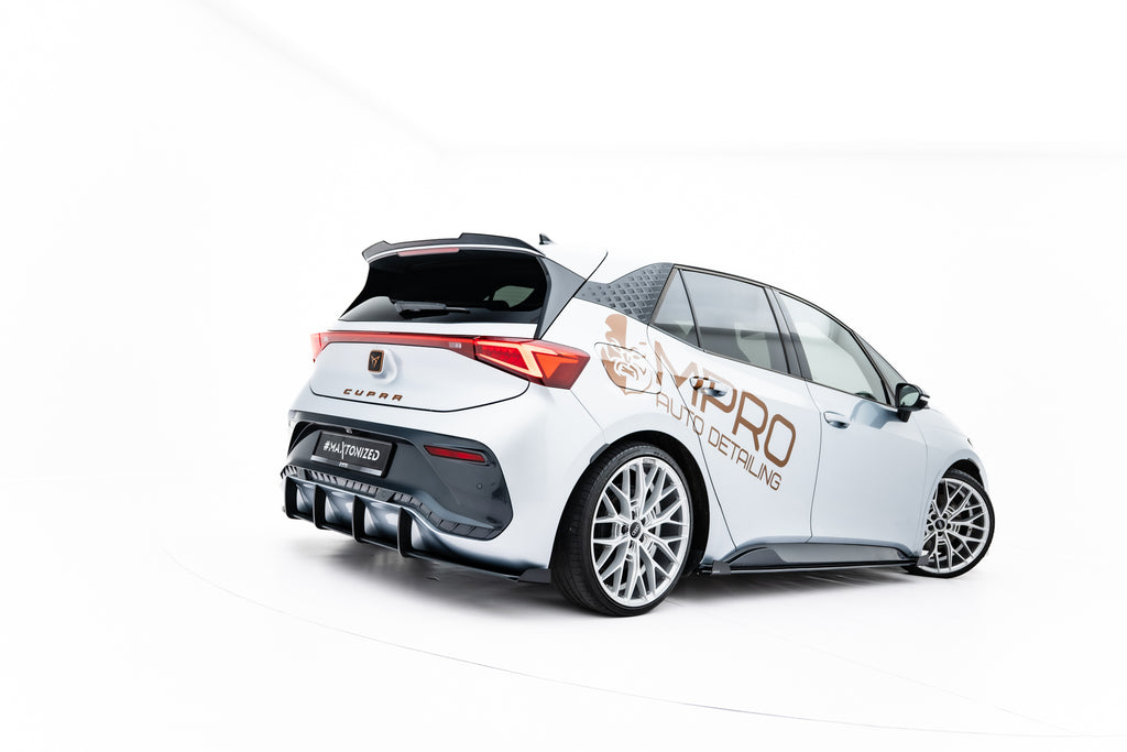 Maxton Design Street Pro Heckschürze + Flaps passend für Cupra Born Mk1 schwarz Hochglanz