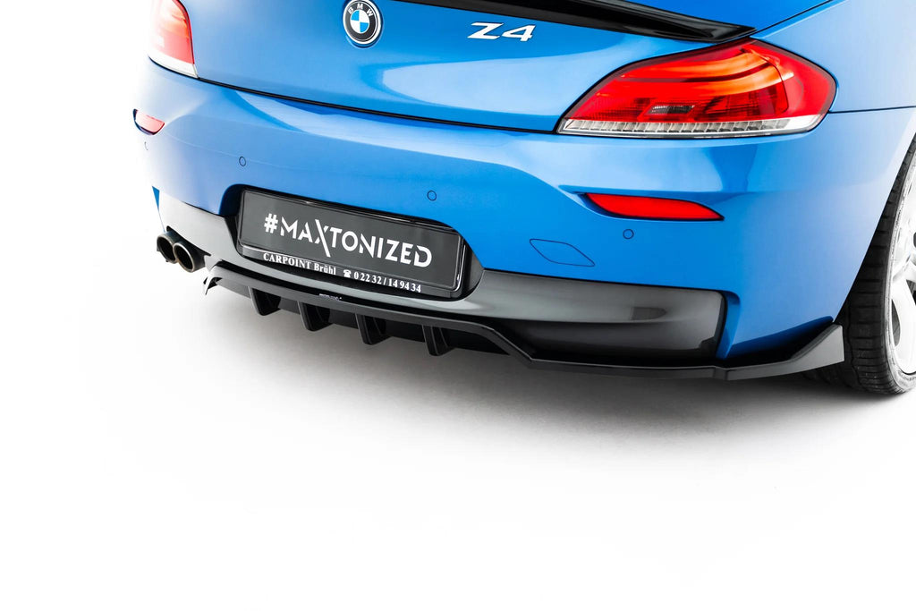 Maxton Design Street+ Mittlerer Diffusor Race V.2 Passend für Bmw Z4 M-Paket E89 Facelift Schwarz Hochglanz