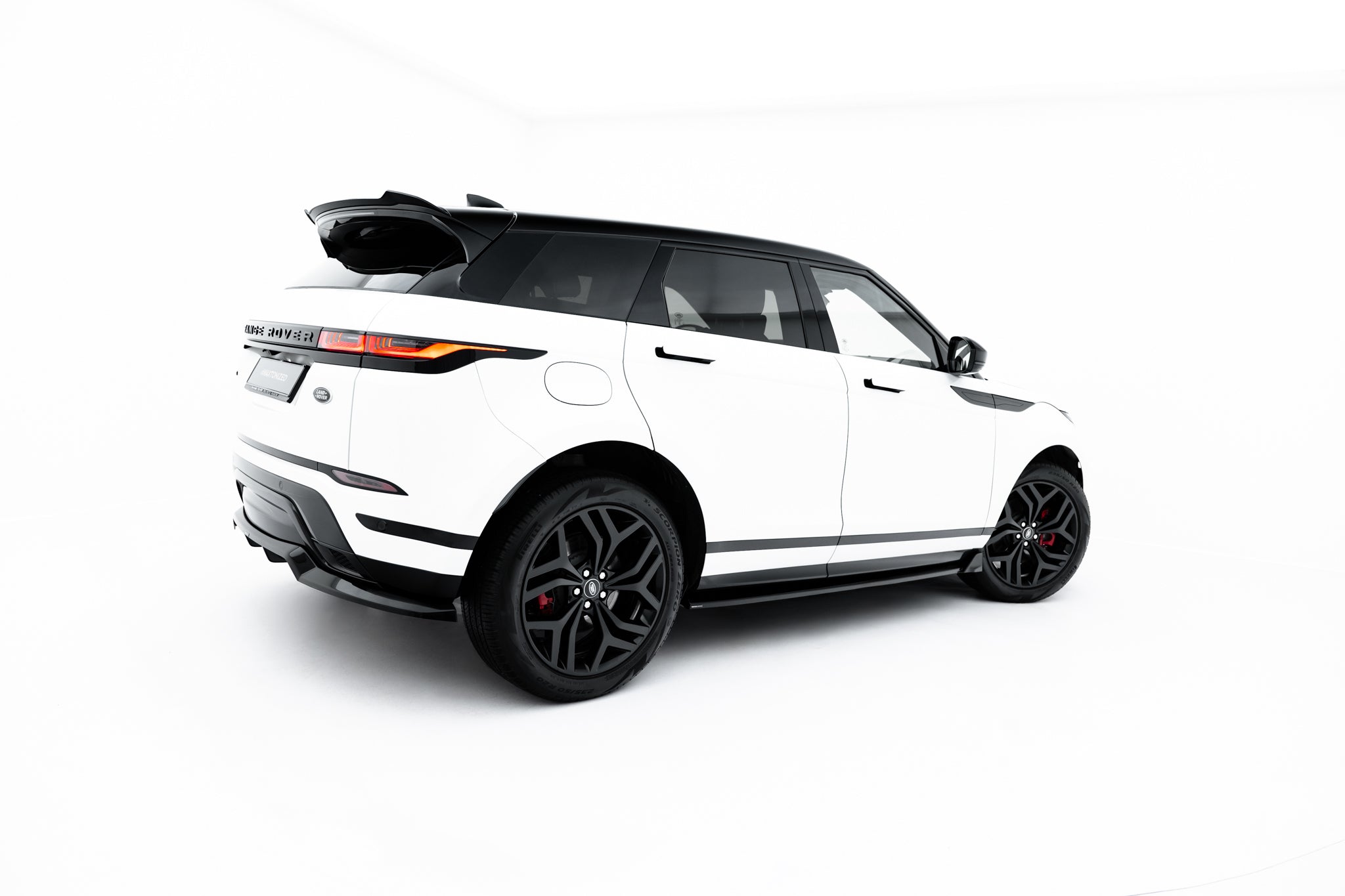 Maxton Design Street+ Seitenschweller Leisten passend für Land Rover Range Rover Evoque Dynamic Mk2 schwarz Hochglanz
