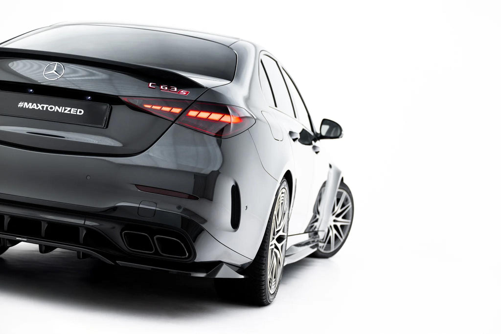 Maxton Design Street+ Mittlerer Diffusor RACE passend für Mercedes-AMG C63 Limousine / Kombi W206 / S206 schwarz Hochglanz