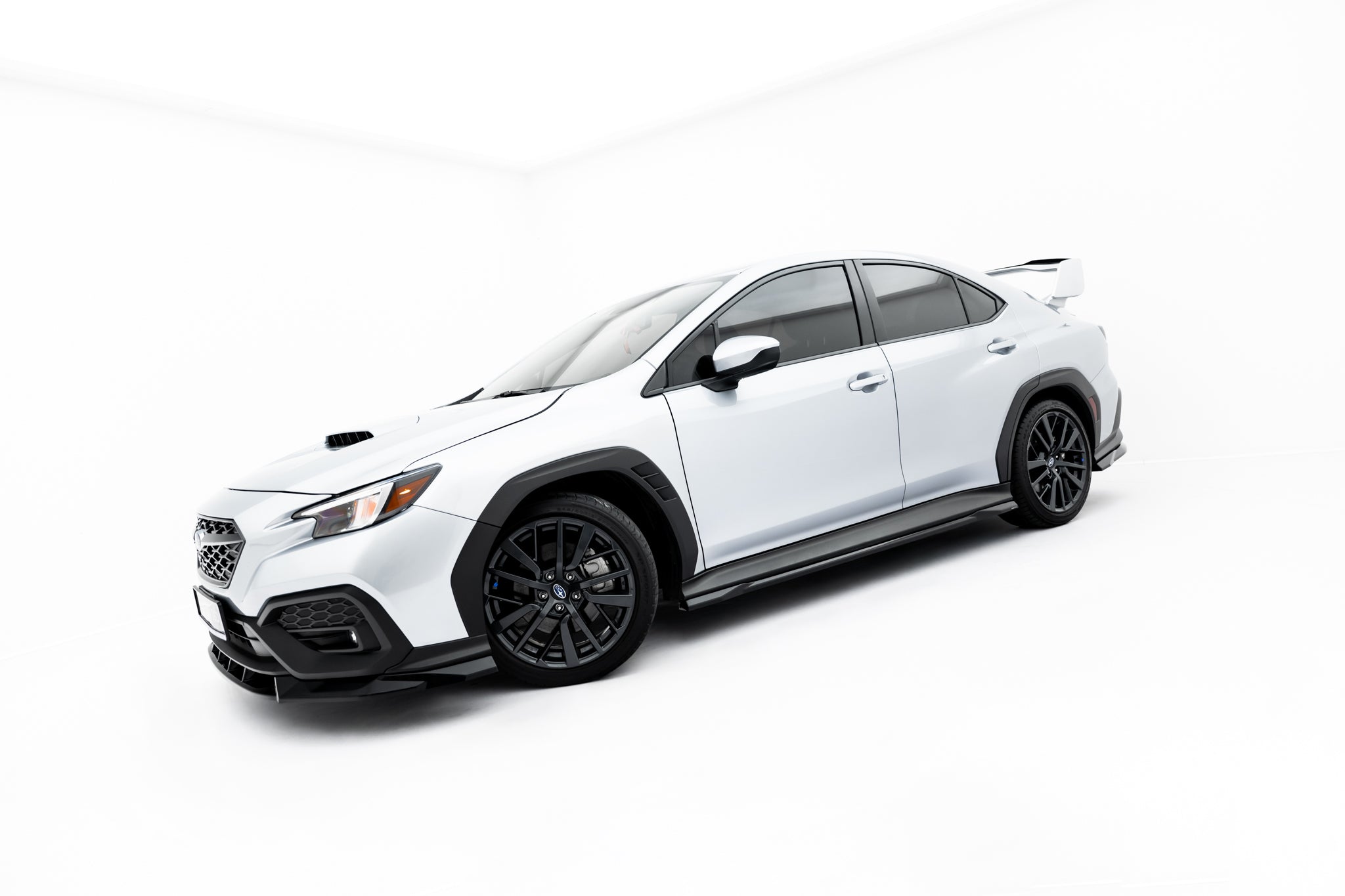 Maxton Design Street+ Seitenschweller Leisten passend für Subaru WRX STI Mk2 schwarz Hochglanz