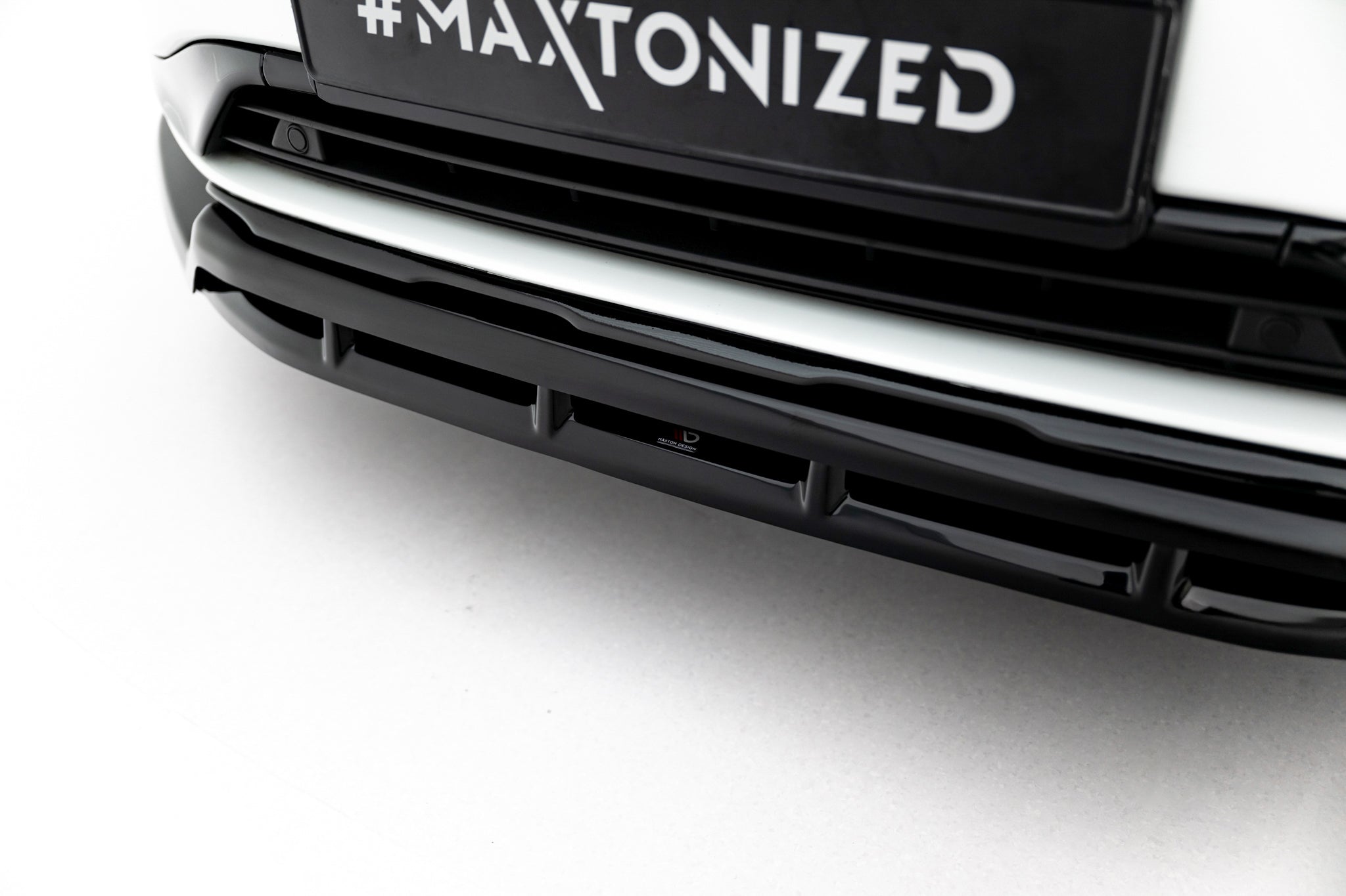 Maxton Design Street+ Spoilerlippe Front Ansatz passend für Volvo XC60 Mk1 Facelift schwarz Hochglanz