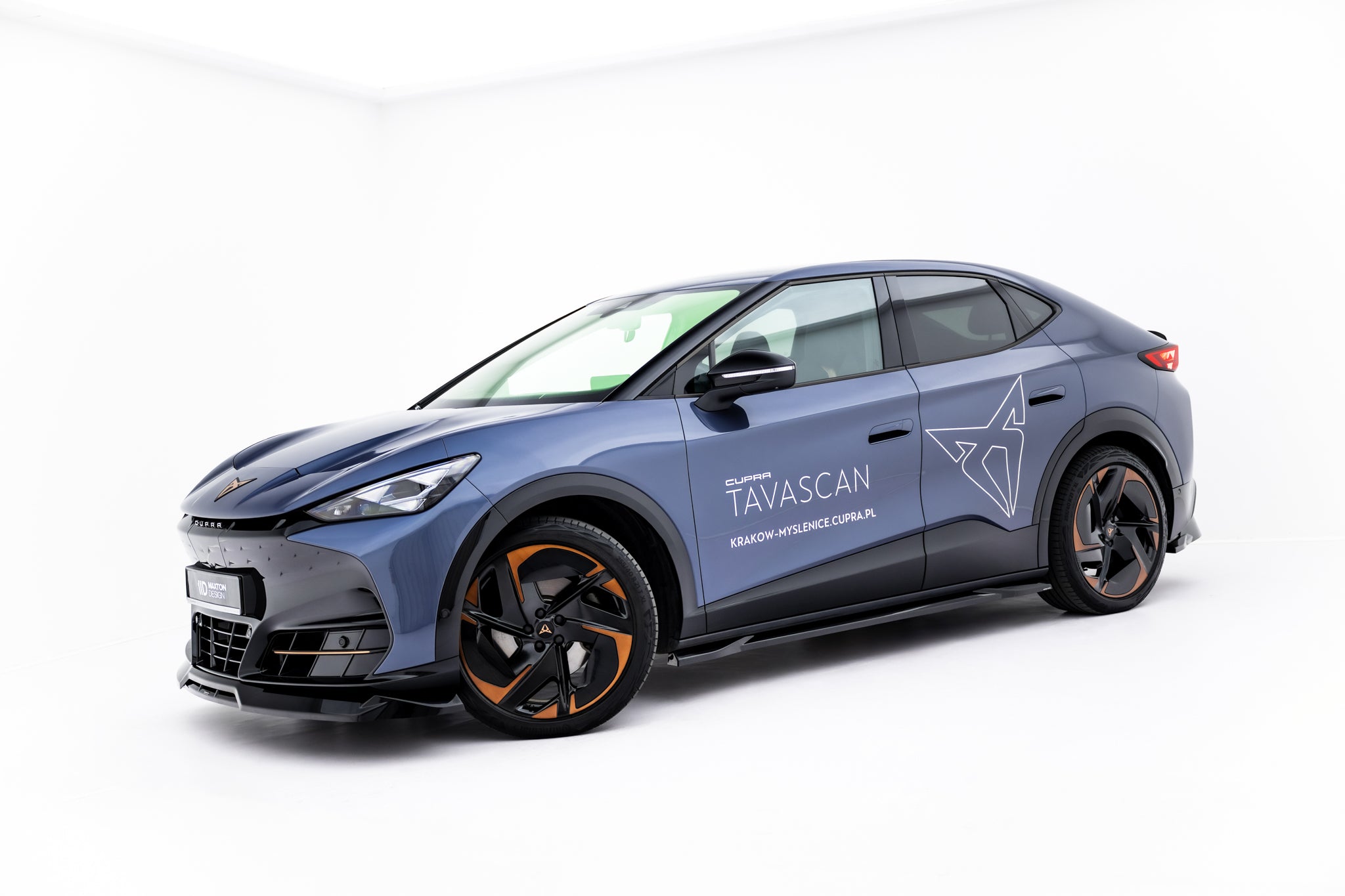Maxton Design Street+ Seitenschweller Leisten passend für Cupra Tavascan Mk1 schwarz Hochglanz