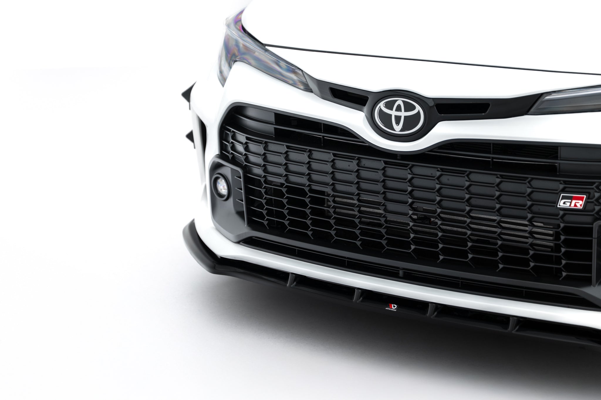 Maxton Design Street+ Spoilerlippe Front Ansatz V.1 passend für Toyota GR Corolla Mk12 schwarz Hochglanz