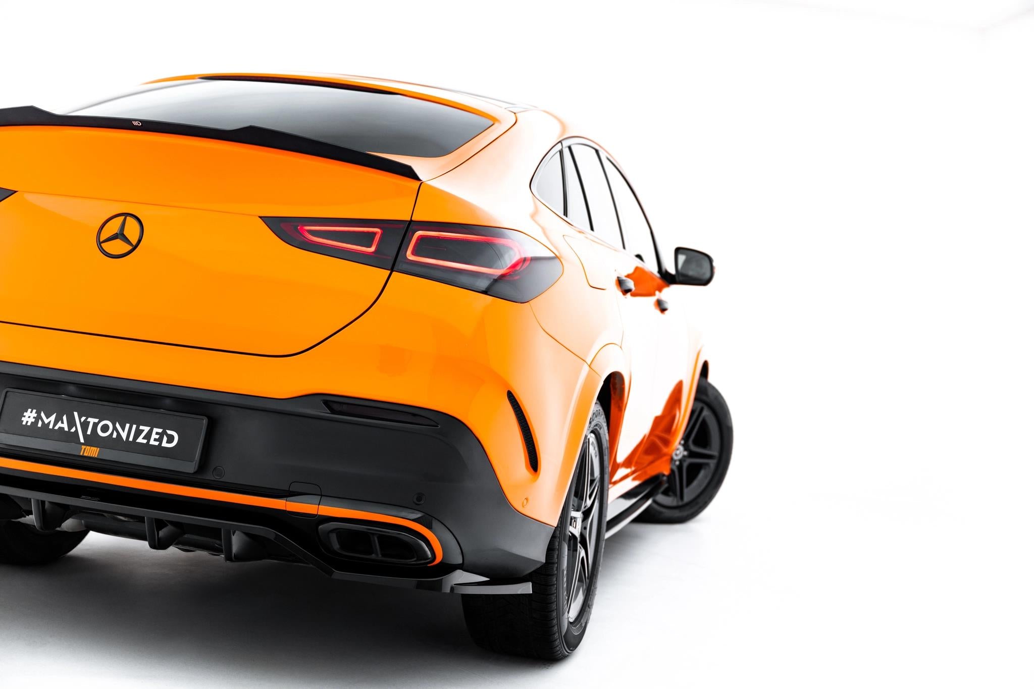Maxton Design Street+ Mittlerer Diffusor RACE V.2 passend für Mercedes-Benz GLE Coupe AMG-Line C167 / C167 Facelift schwarz Hochglanz