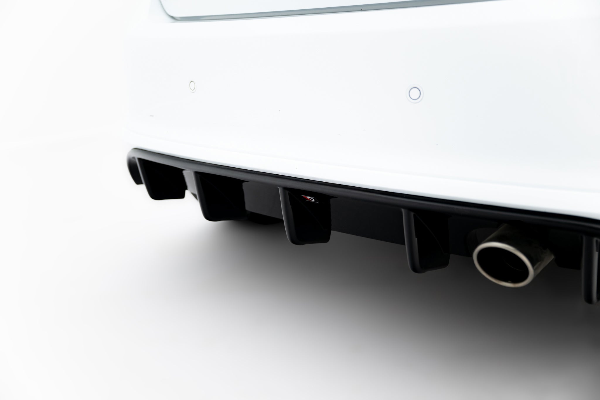 Maxton Design Diffusor Heck Ansatz passend für Ford Fiesta Mk8 ST-Line schwarz Hochglanz
