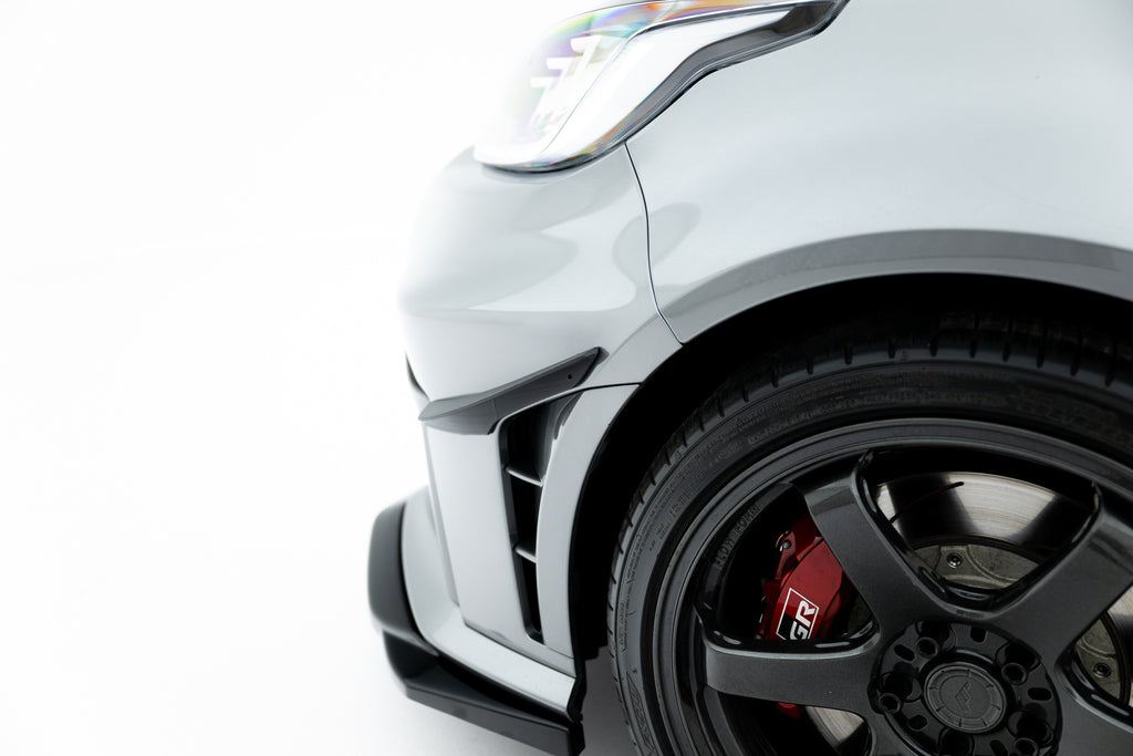 Maxton Design Stoßstangen Flaps Wings vorne Canards passend für Toyota GR Yaris Mk4 Facelift