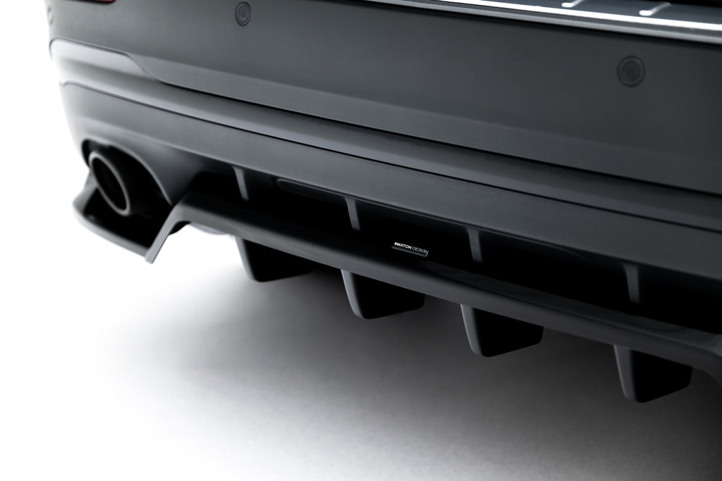 Maxton Design Street+ Mittlerer Diffusor RACE passend für Mercedes-AMG GLA 35 H247 Facelift schwarz Hochglanz