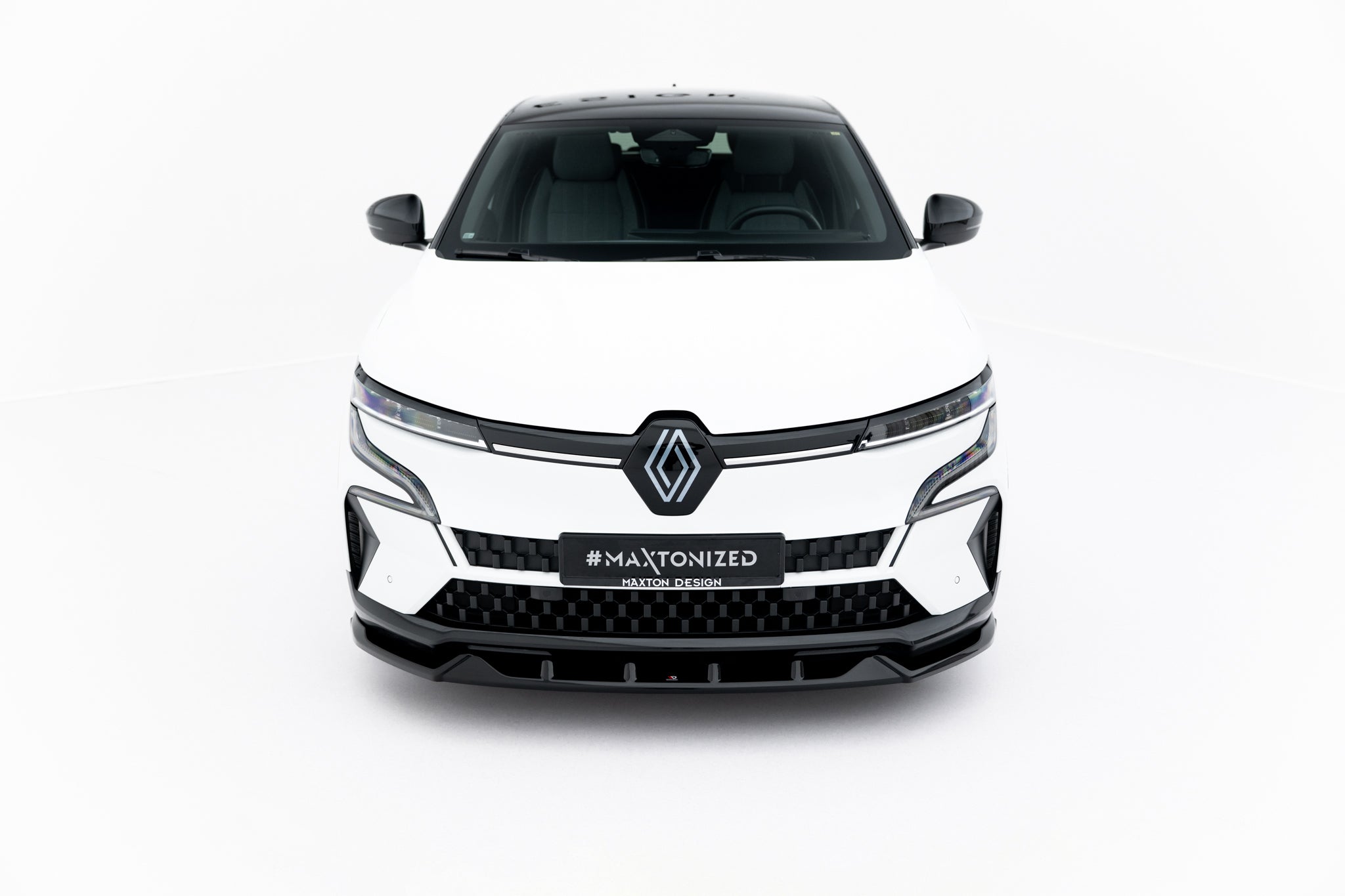 Maxton Design Street+ Spoilerlippe Front Ansatz passend für Renault Megane E-Tech Electric Mk1 schwarz Hochglanz