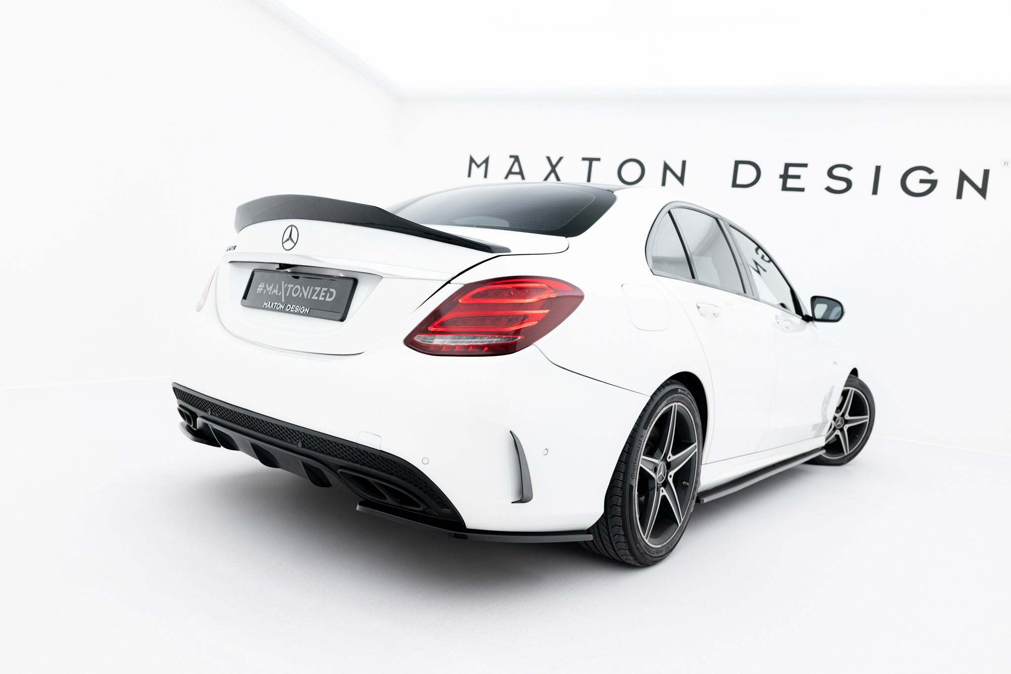 Maxton Design Heck Ansatz Flaps Diffusor passend für Mercedes-Benz C AMG-Line / C43 AMG Limousine W205 schwarz Hochglanz