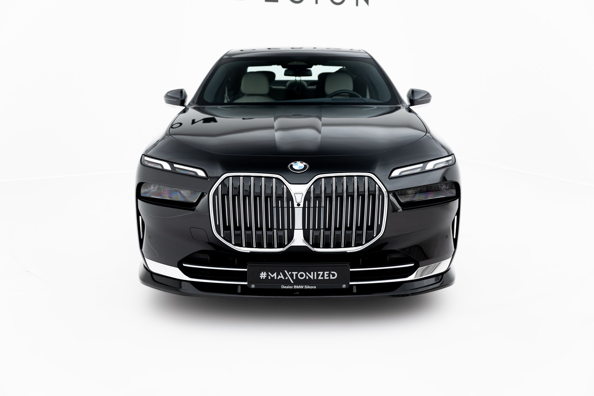 Maxton Design Street+ Spoilerlippe Front Ansatz V.2 passend für BMW 7 G70 schwarz Hochglanz