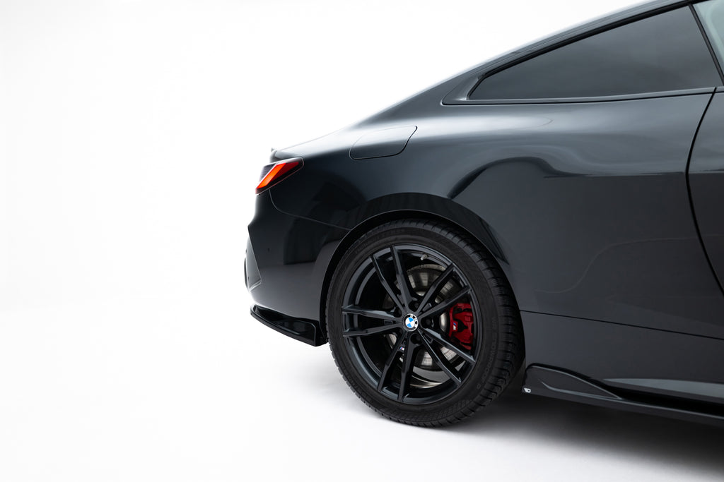 Maxton Design Heck Ansatz Flaps Diffusor V.8 passend für BMW 4er M-Paket G22 / G23 / G22 Facelift / G23 Facelift schwarz Hochglanz