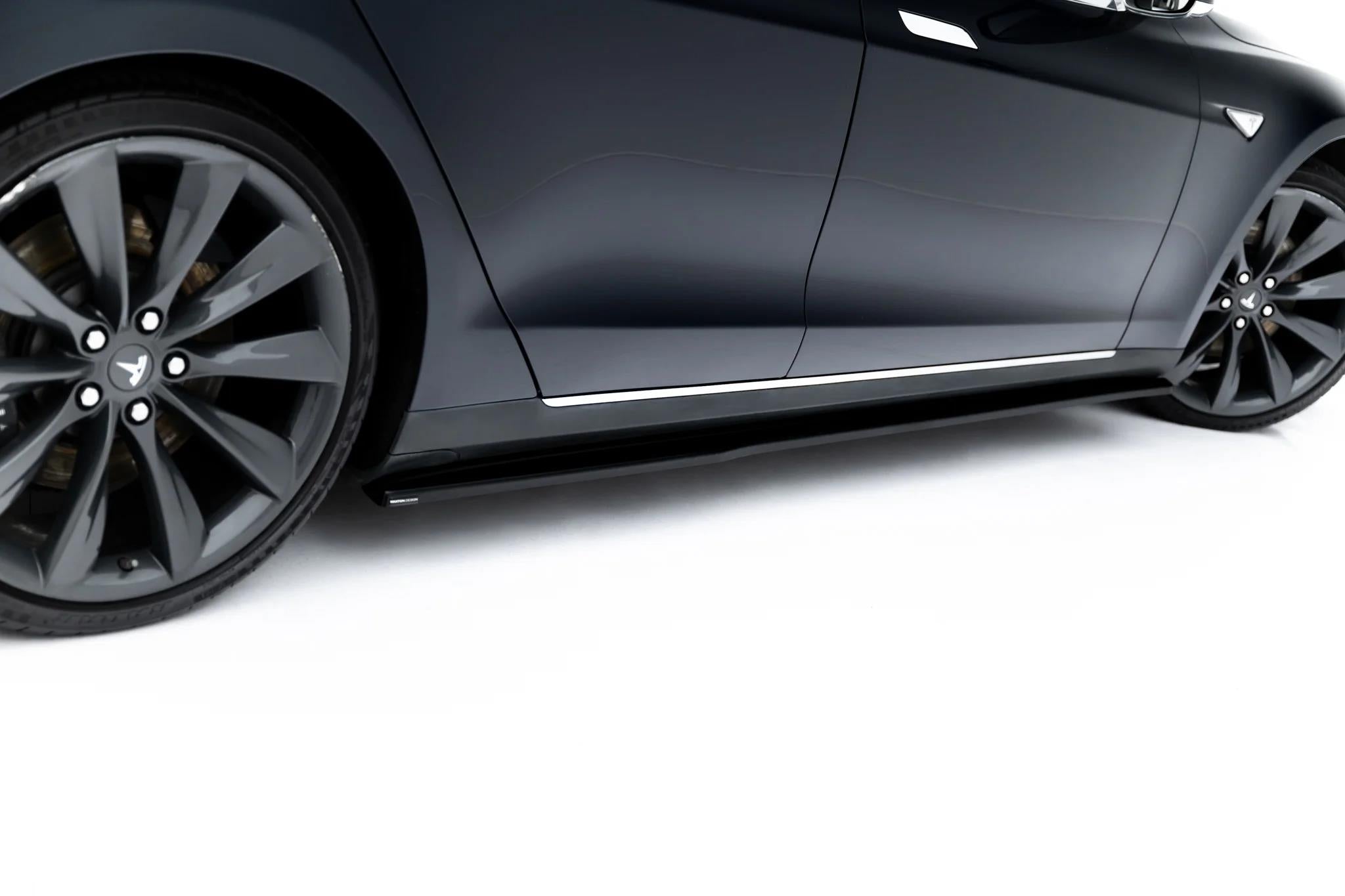 Maxton Design Street+ Seitenschweller Leisten V.2 passend für Tesla Model S Mk1 schwarz Hochglanz