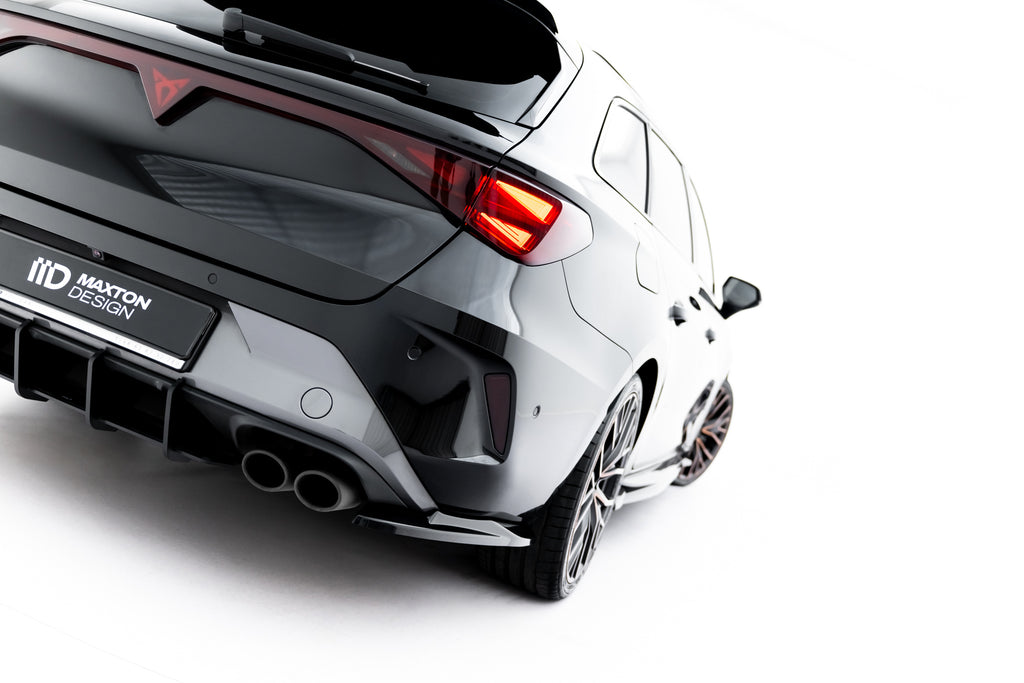 Maxton Design Heck Ansatz Flaps Diffusor V.4 passend für Cupra Leon ST Mk1 Facelift schwarz Hochglanz