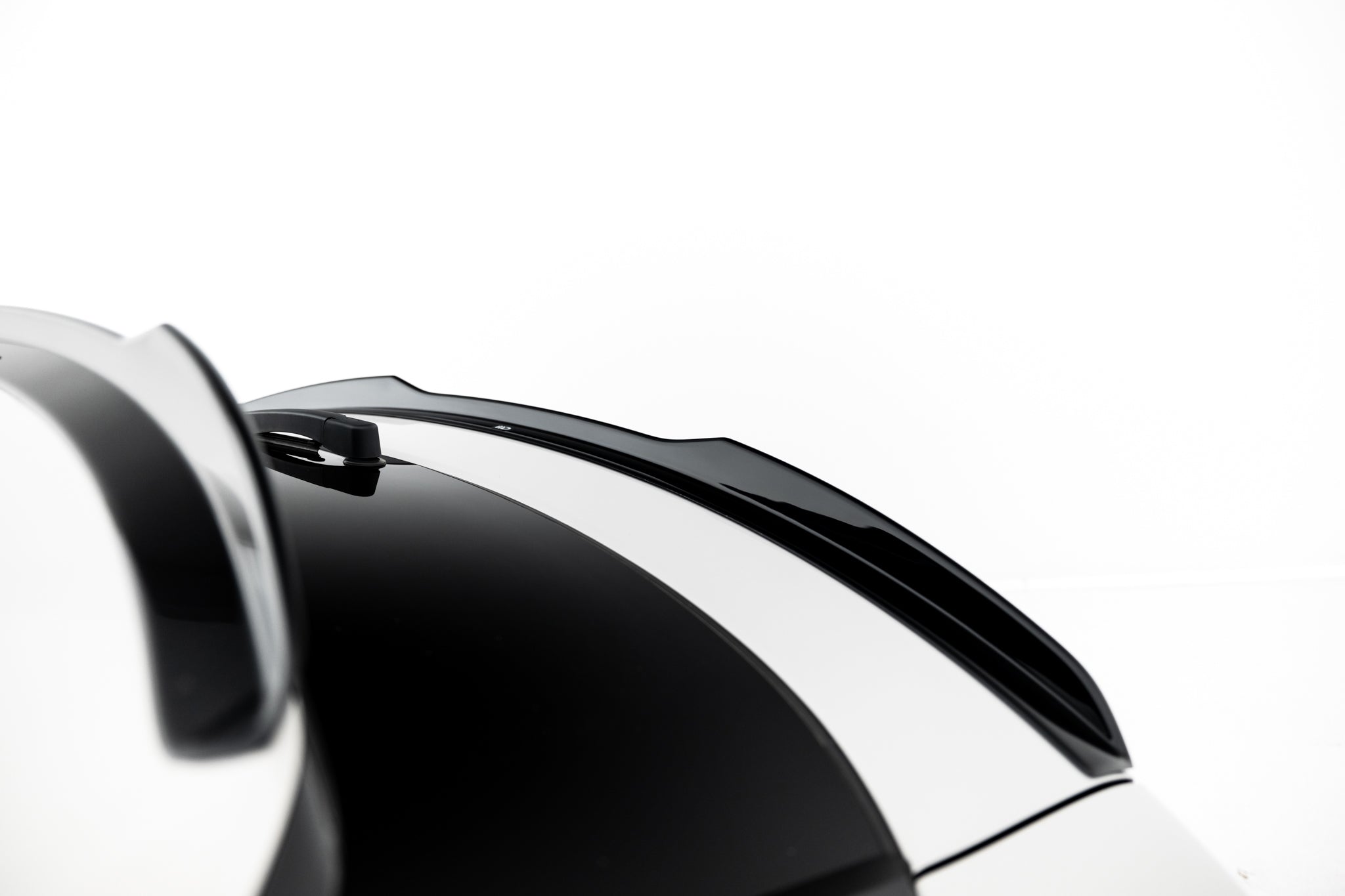 Maxton Design Niedriger Spoiler CAP passend für BYD Seal U Mk1 schwarz Hochglanz