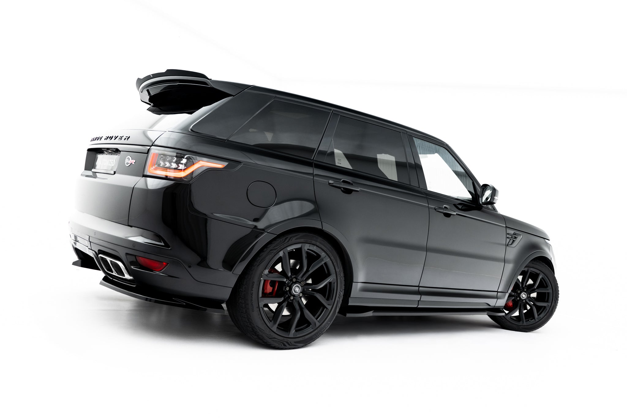 Maxton Design Street+ Seitenschweller Leisten passend für Land Rover Range Rover SVR Mk2 Facelift schwarz Hochglanz