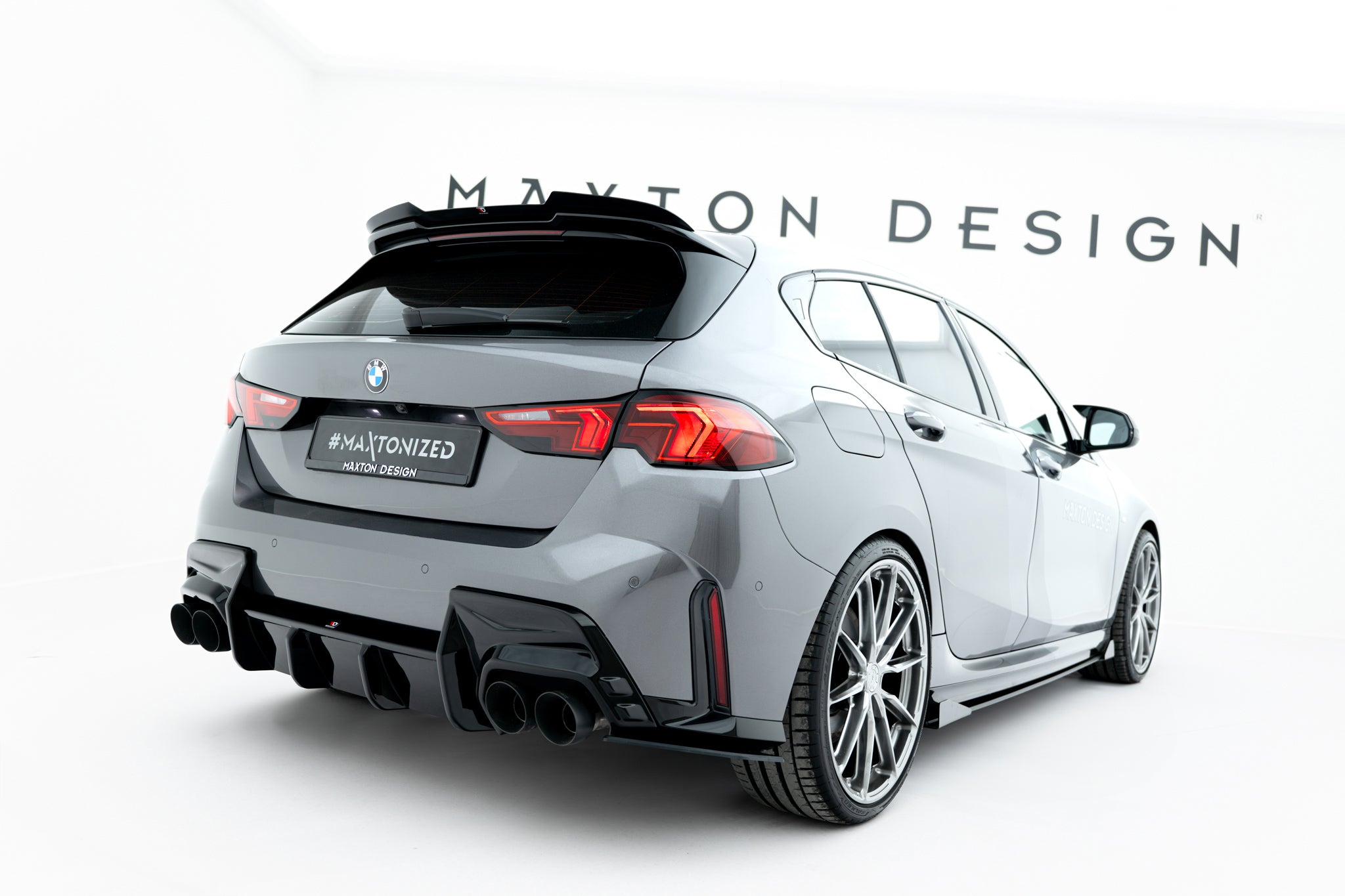 Maxton Design Street Pro Heck Ansatz Flaps Diffusor V.2 passend für BMW 1er M-Paket F70