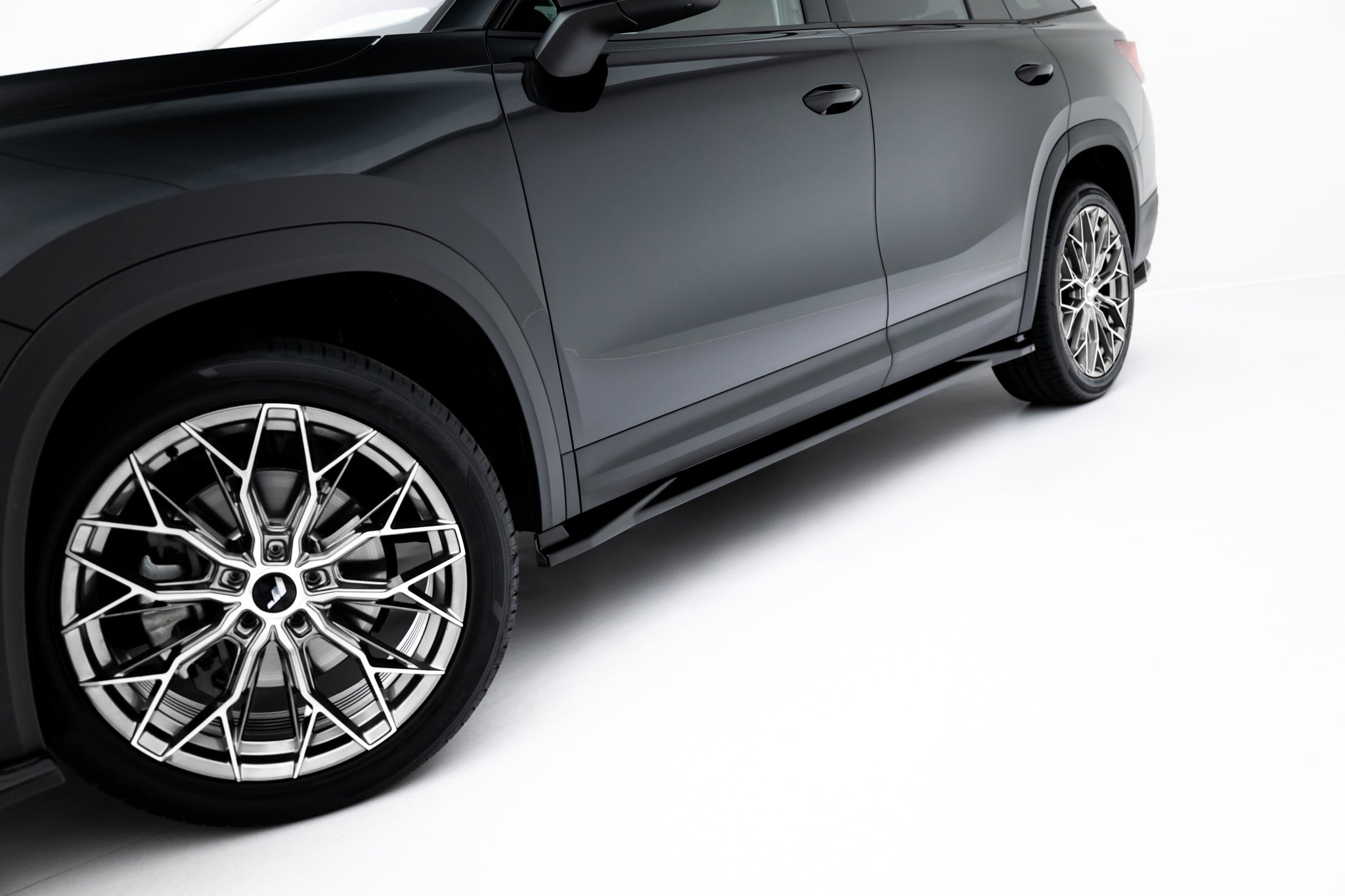Maxton Design Street+ Seitenschweller Leisten passend für Skoda Kodiaq Mk2 schwarz Hochglanz