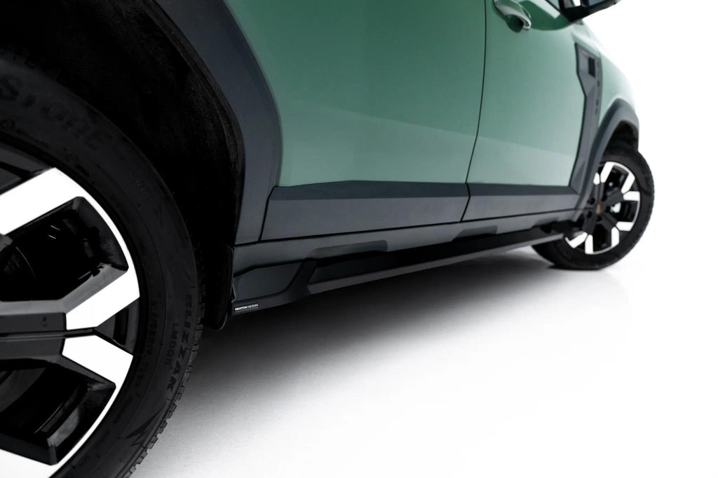 Maxton Design Street+ Seitenschweller Leisten Passend für Dacia Duster Mk3 Schwarz Hochglanz