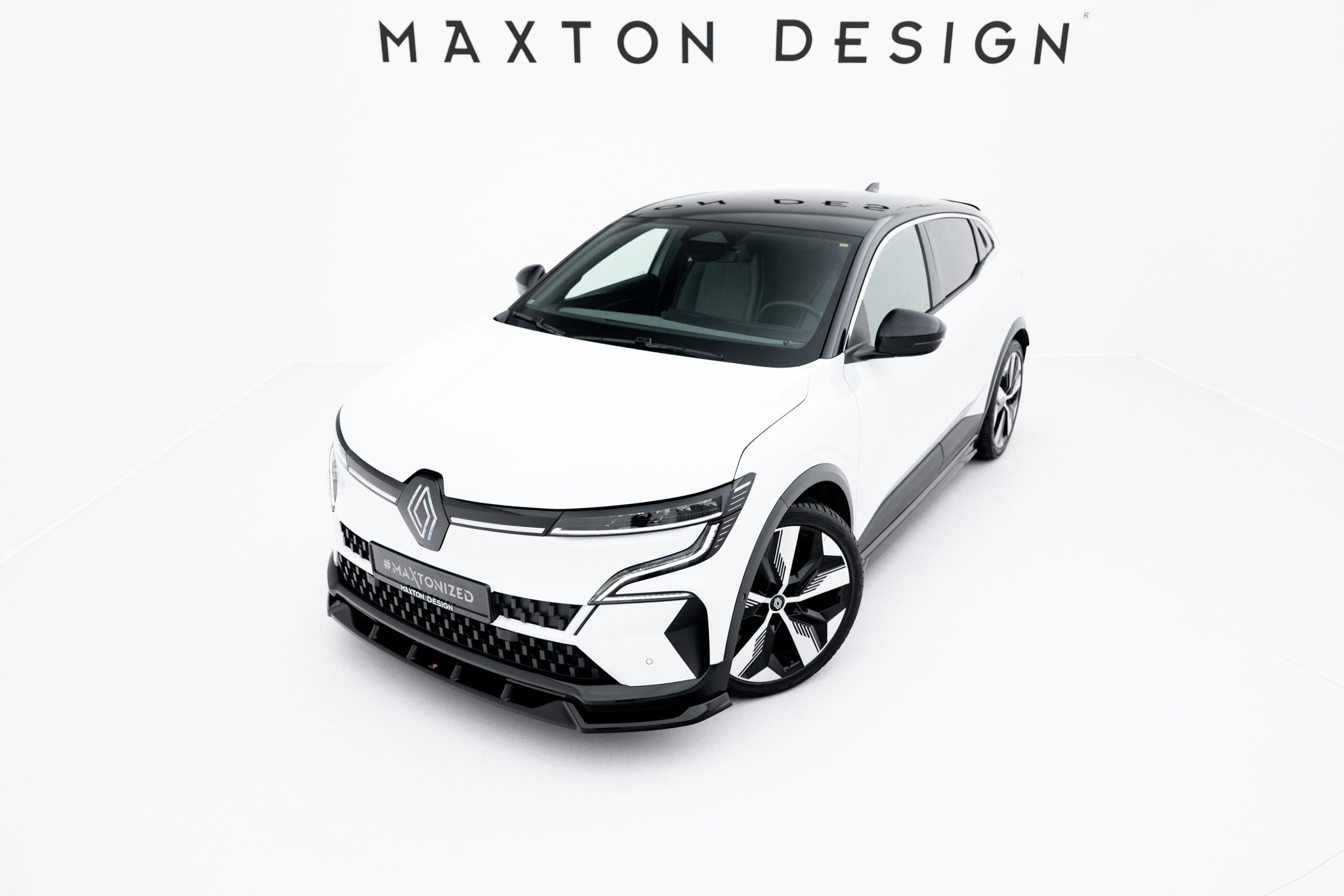 Maxton Design Street+ Spoilerlippe Front Ansatz passend für Renault Megane E-Tech Electric Mk1 schwarz Hochglanz