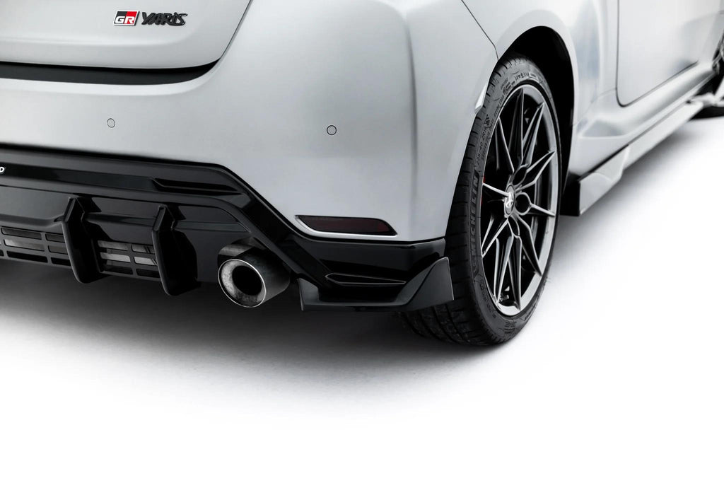 Maxton Design Heck Ansatz Flaps Diffusor V.4 passend für Toyota GR Yaris Mk4 Facelift schwarz Hochglanz