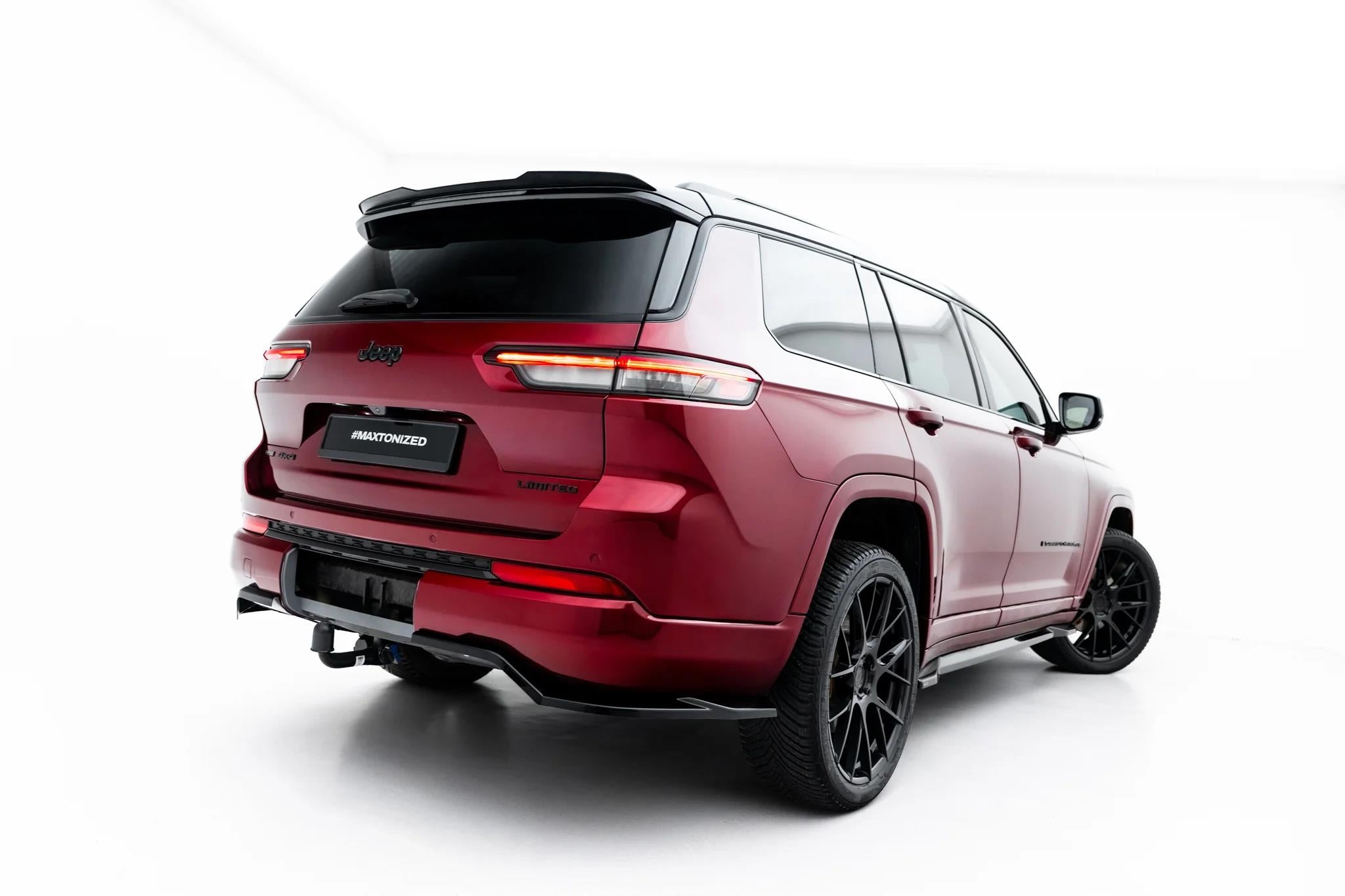 Maxton Design Street+ Mittlerer Diffusor RACE passend für Jeep Grand Cherokee L Mk5 schwarz Hochglanz