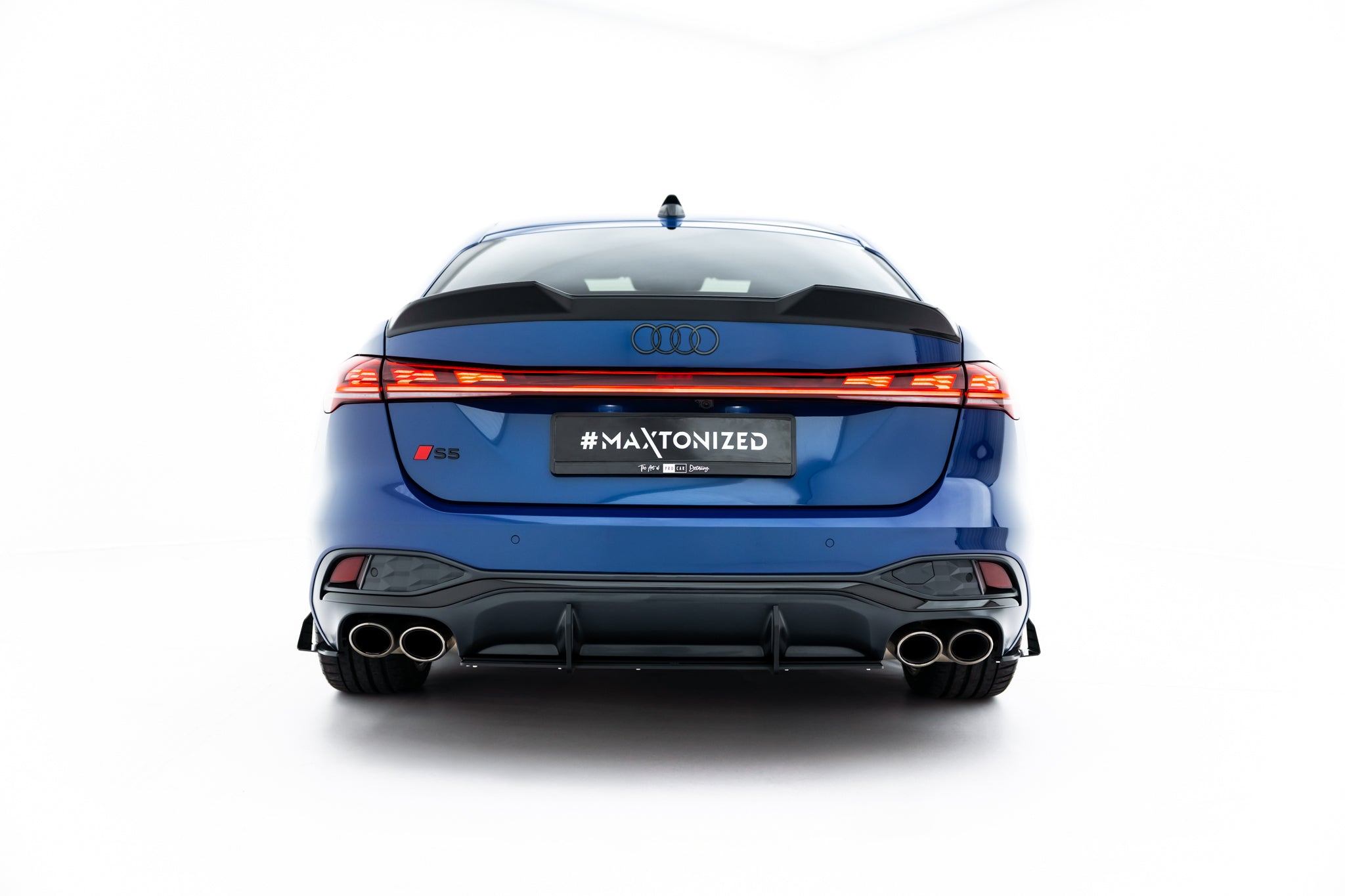 Maxton Design Street Pro Heckschürze passend für Audi S5 Limousine / Avant B10